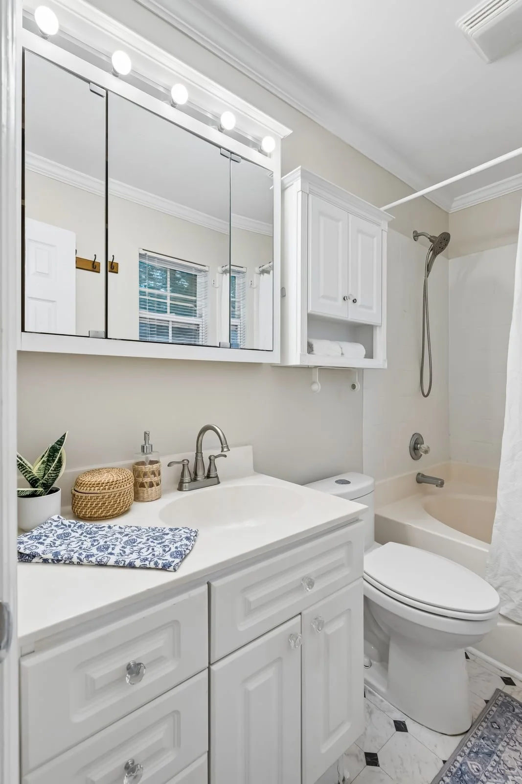 3572WalkersFerryPl-KeenEyeMarketing-025.jpg