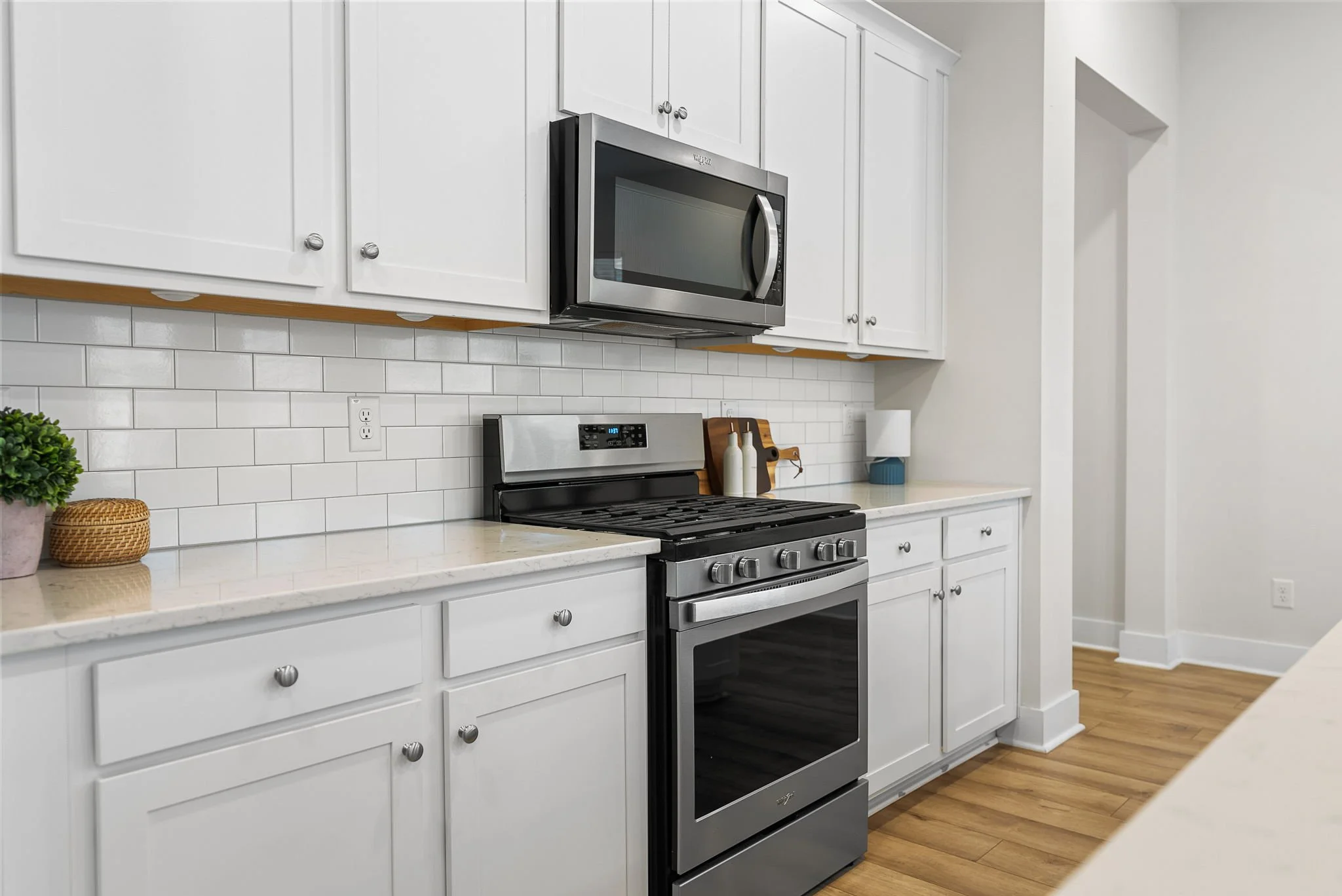 25-web-or-mls-Barclay Media Co -22.jpg