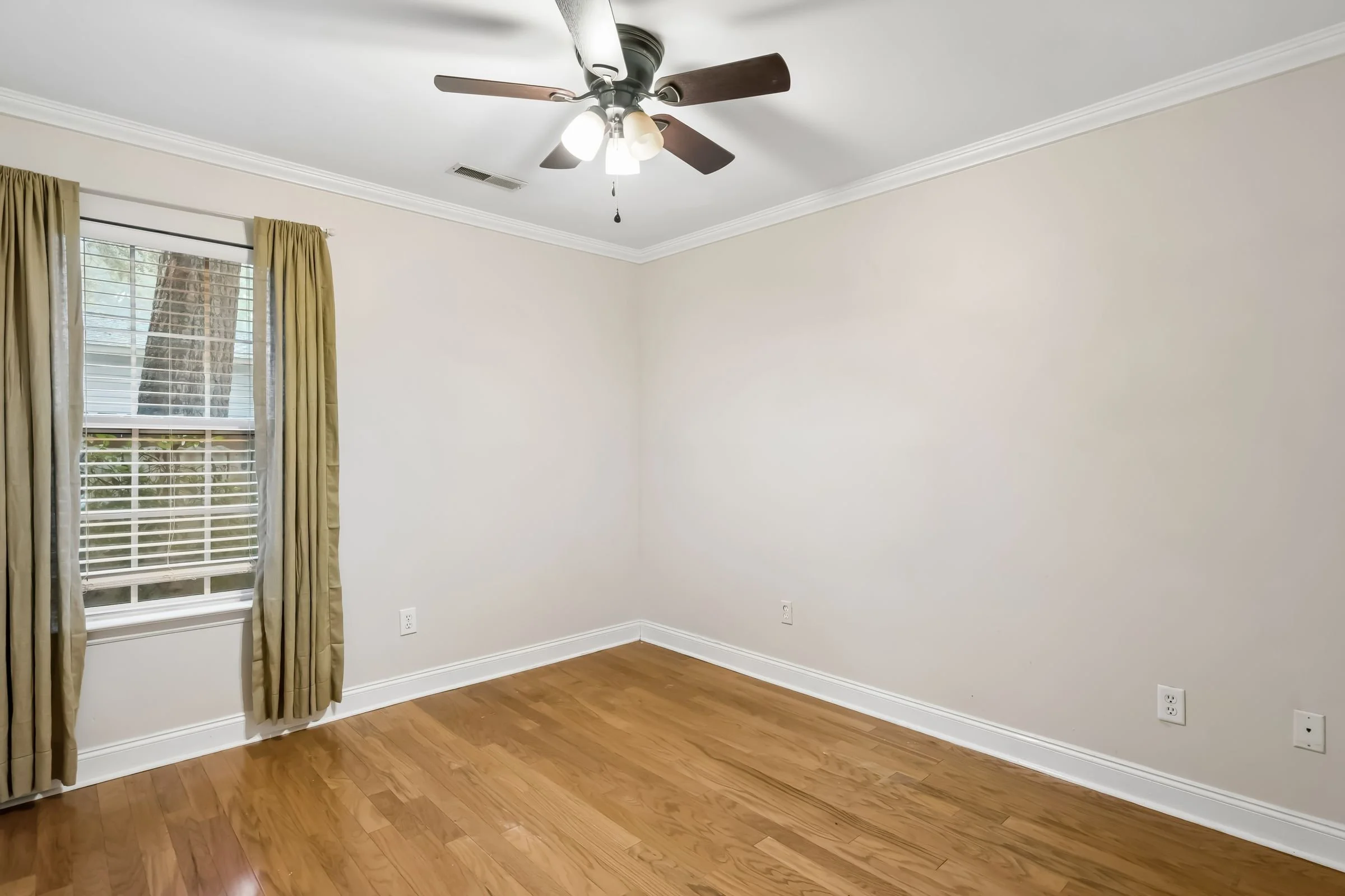 3572WalkersFerryPl-KeenEyeMarketing-027.jpg