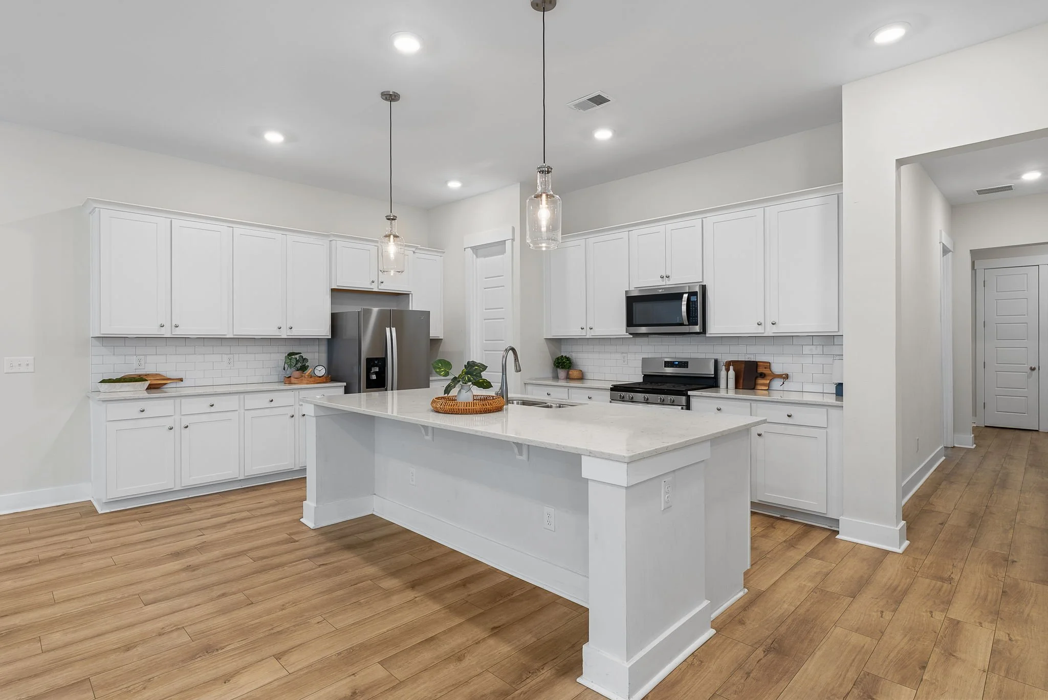 17-web-or-mls-Barclay Media Co -14.jpg