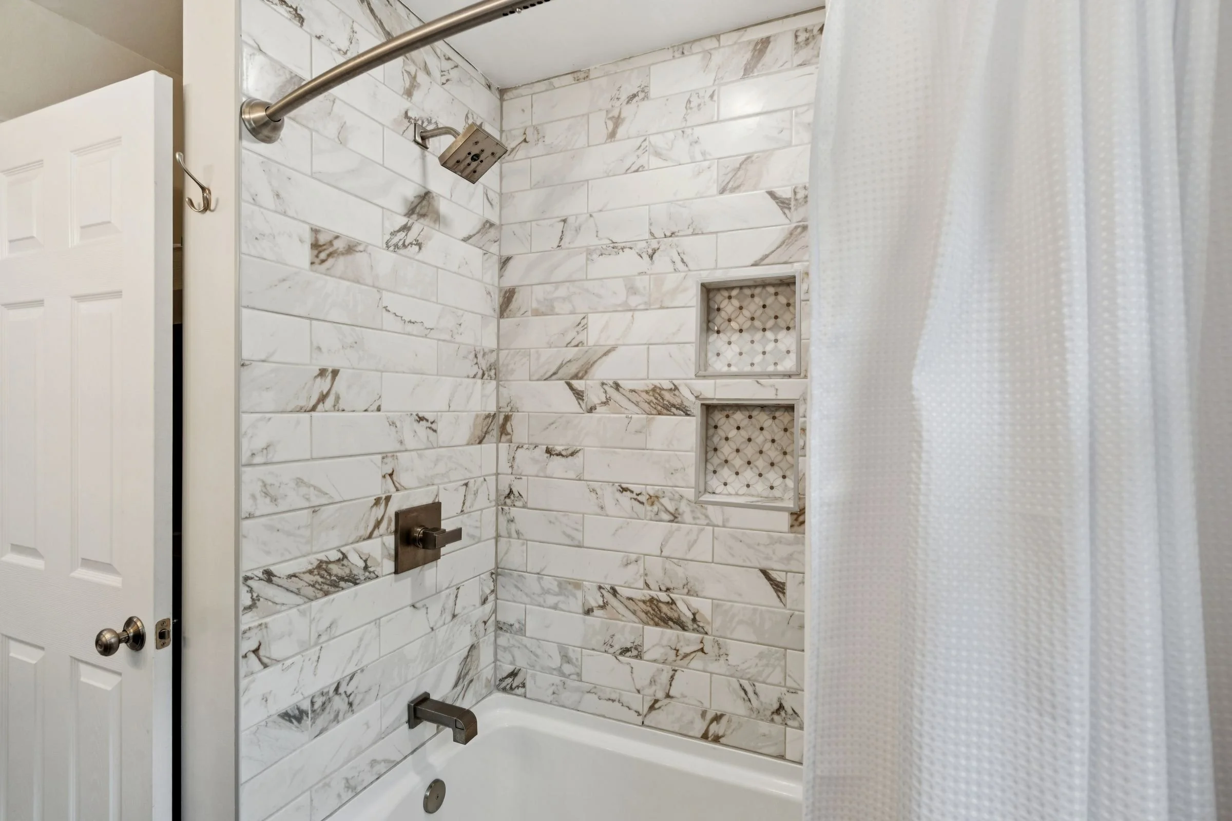 1131 Crull Drive-KeenEyeMarketing-026.jpg