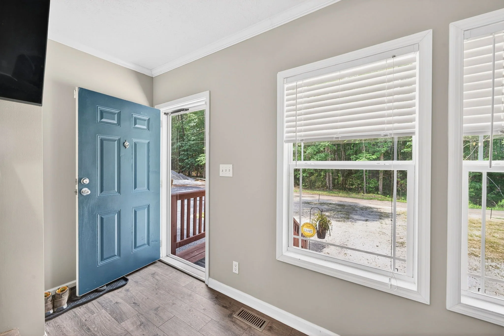 10-web-or-mls-RP203952.jpg