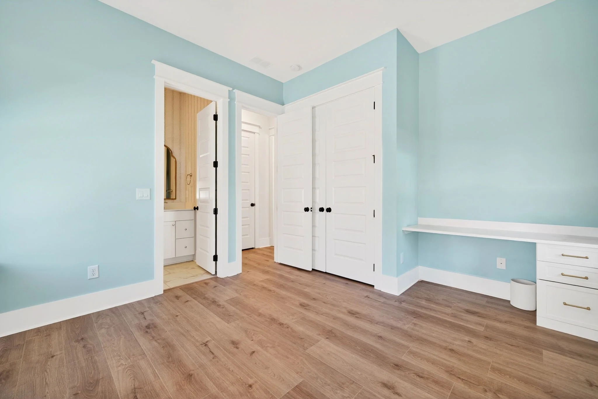 75-web-or-mls-RP203503.jpg