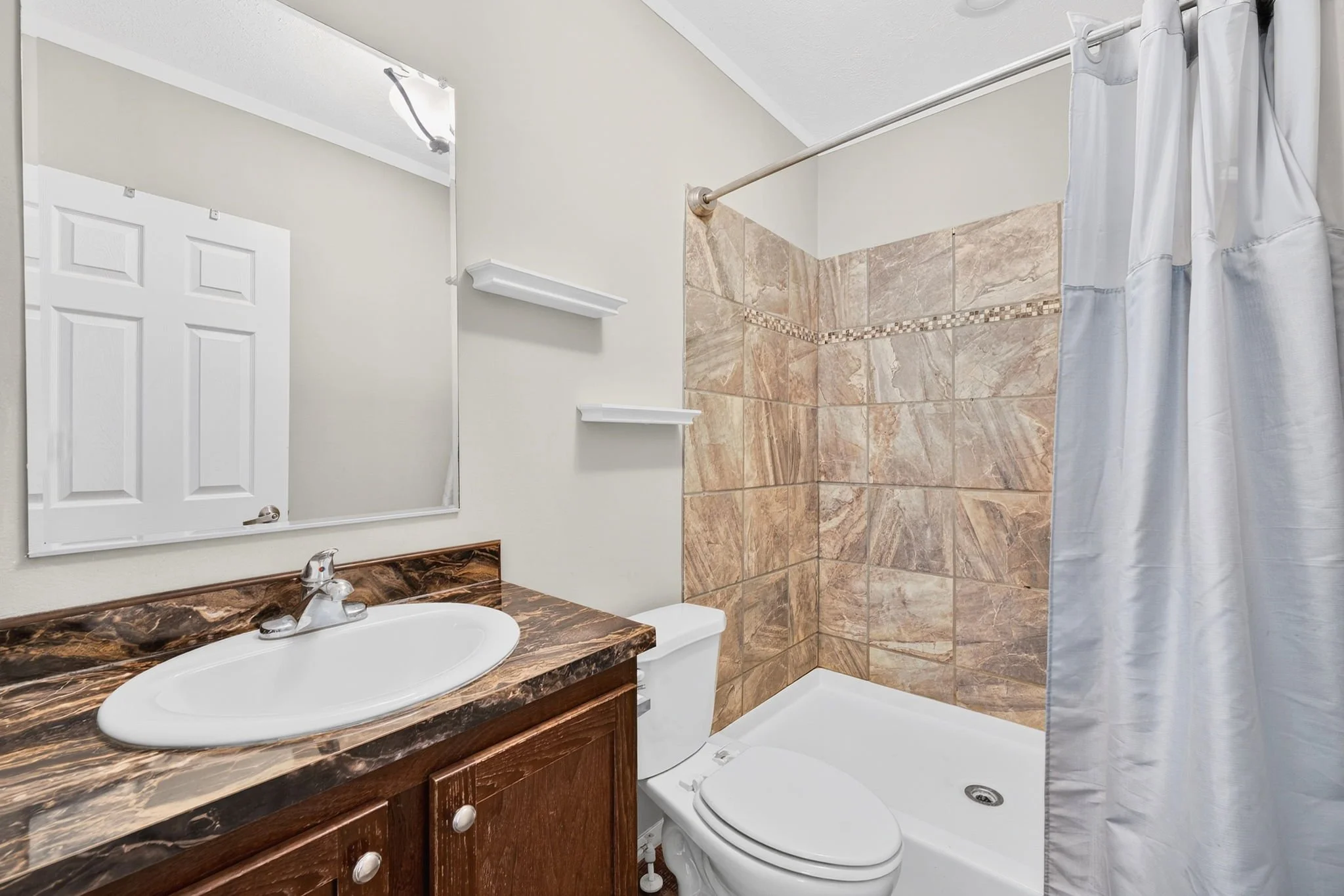 47-web-or-mls-RP203944.jpg
