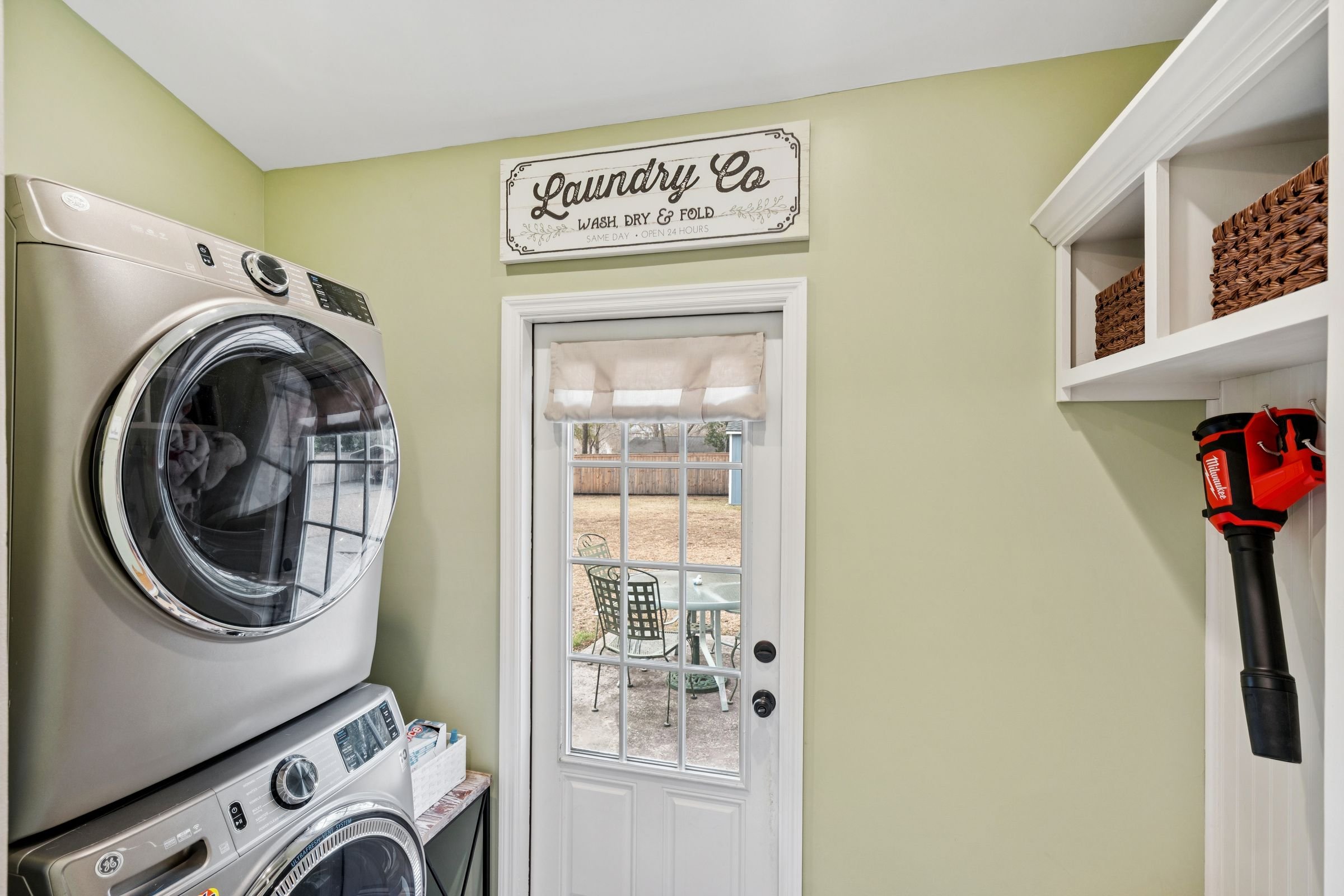 1131 Crull Drive-KeenEyeMarketing-017.jpg