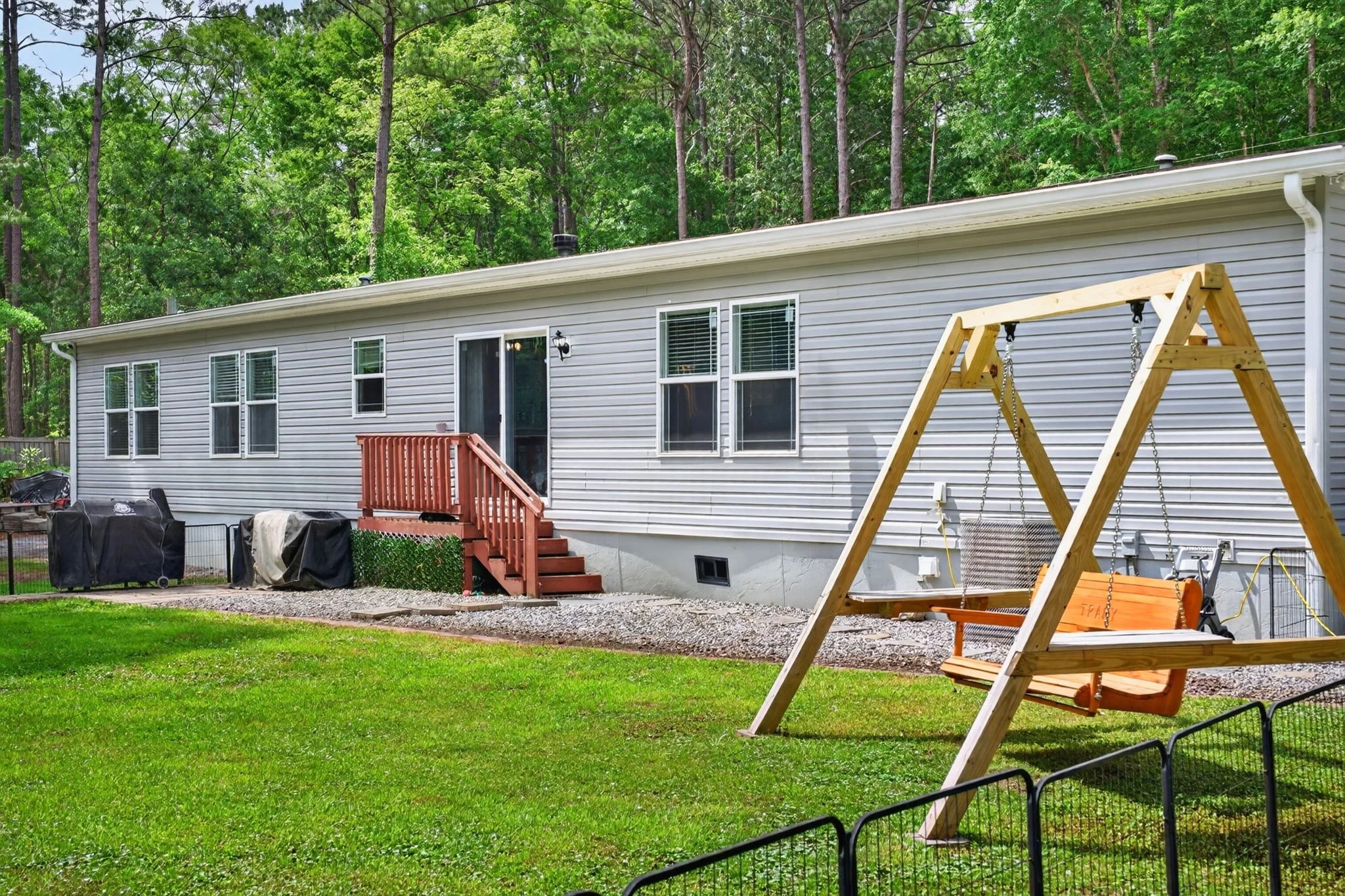 3-web-or-mls-RP203970.jpg