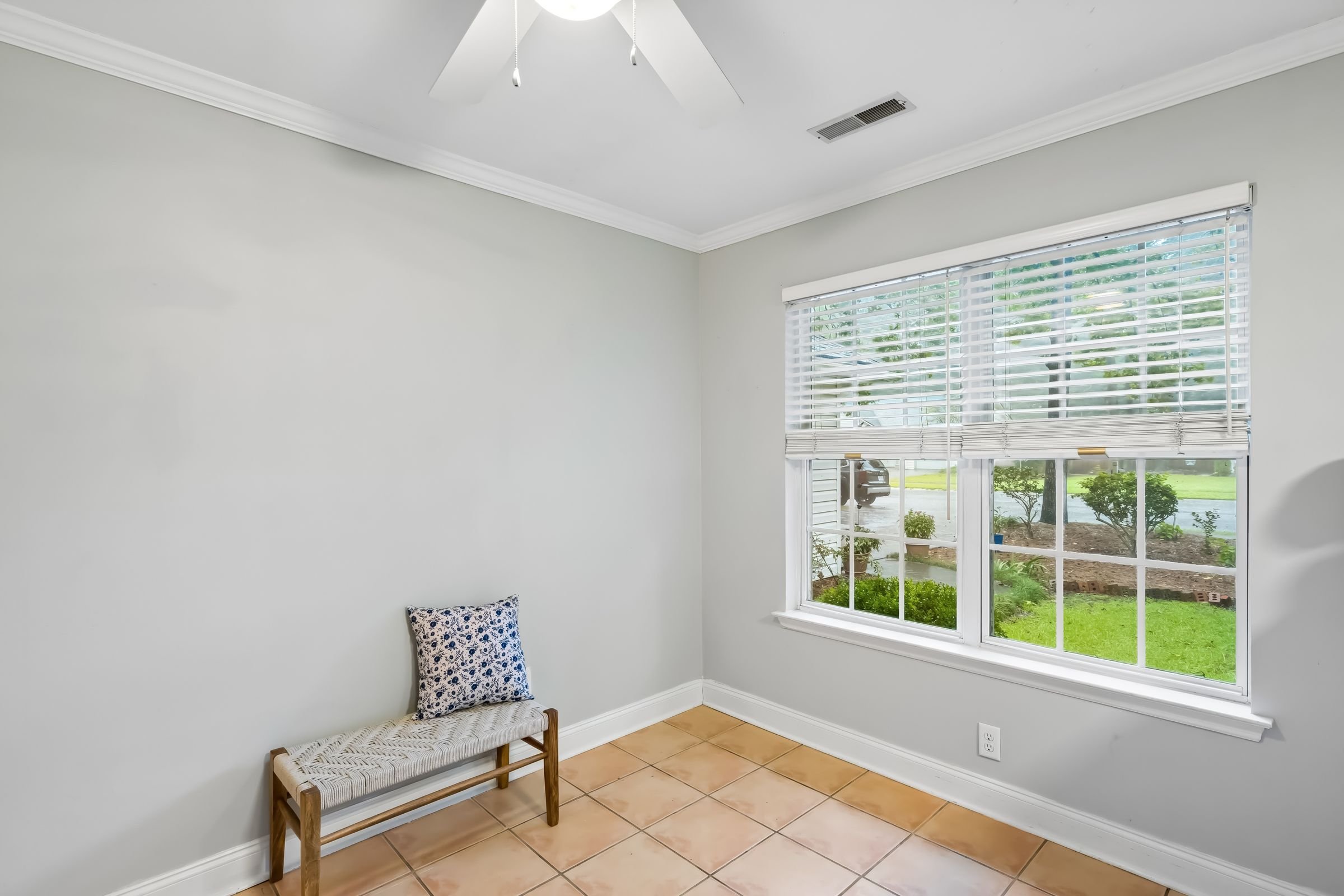 3572WalkersFerryPl-KeenEyeMarketing-020.jpg