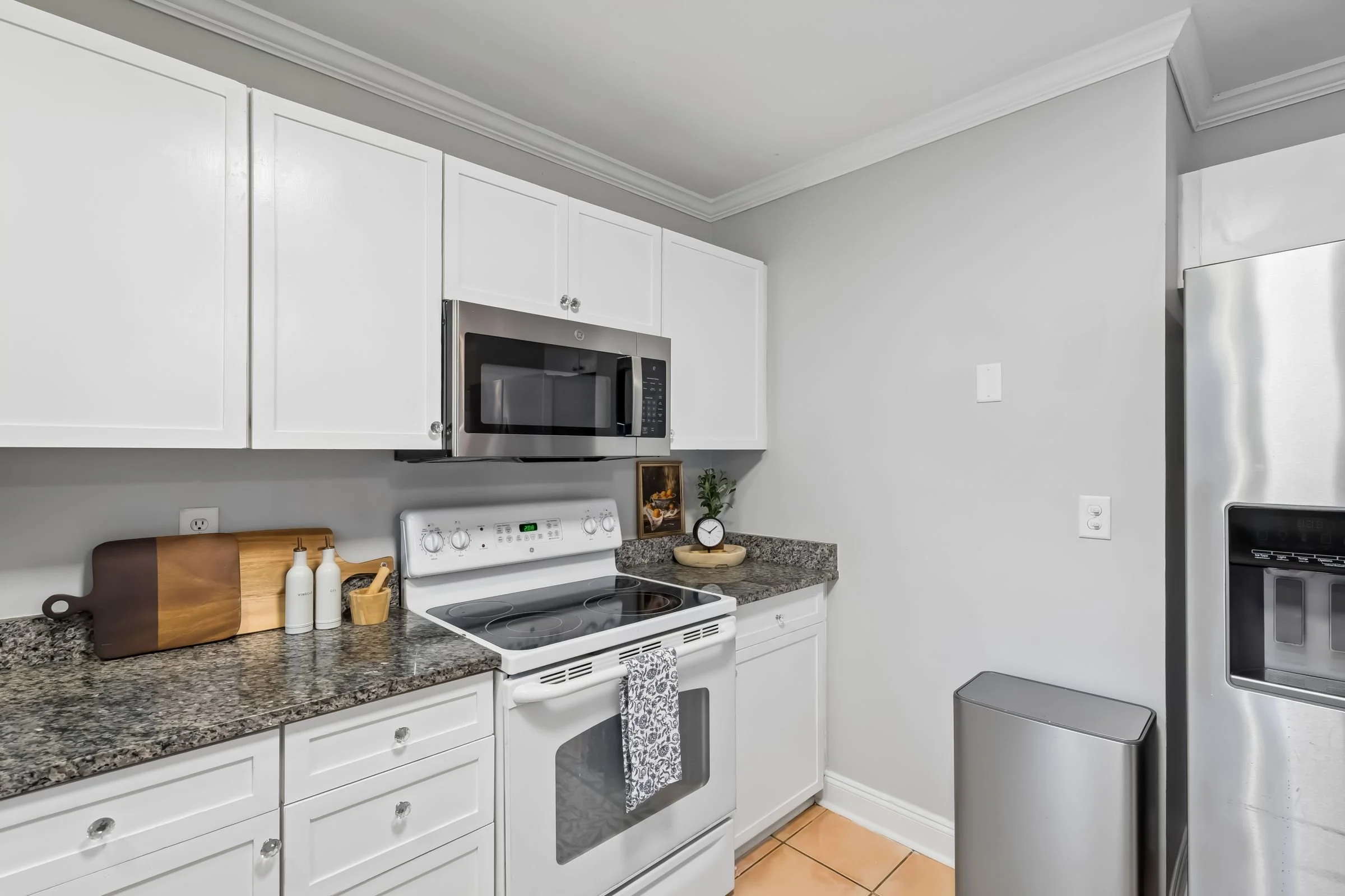 3572WalkersFerryPl-KeenEyeMarketing-019.jpg