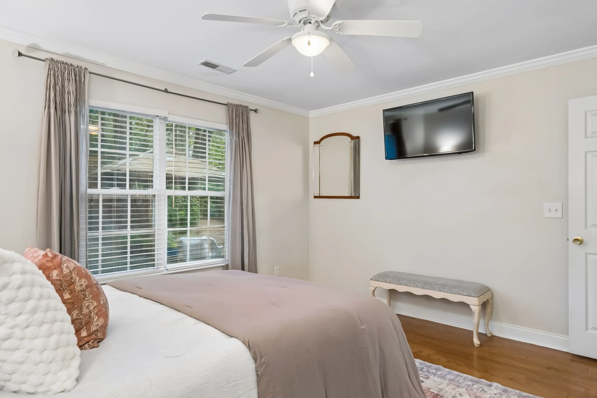 3572WalkersFerryPl-KeenEyeMarketing-024.jpg
