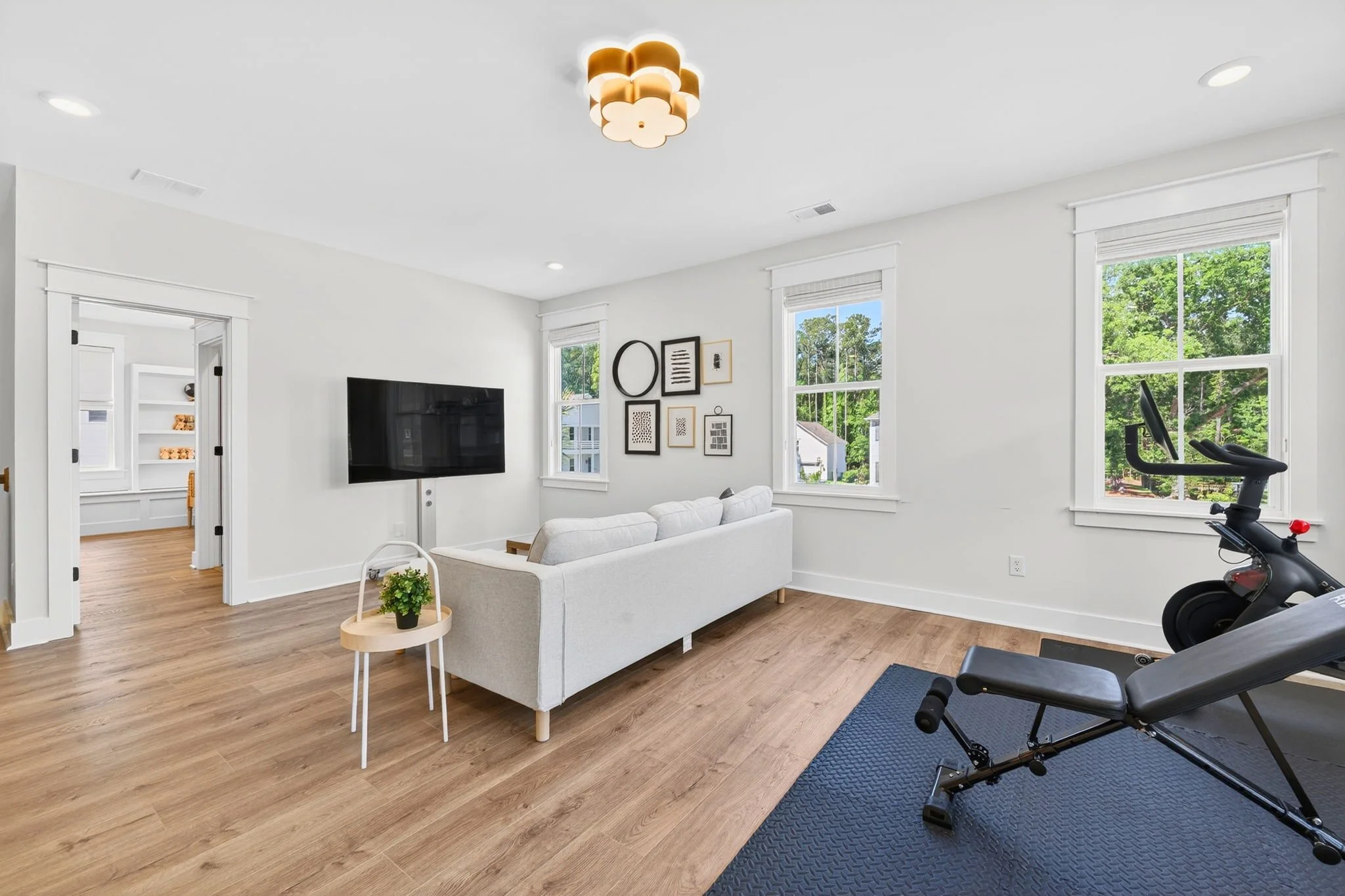 51-web-or-mls-RP203655.jpg