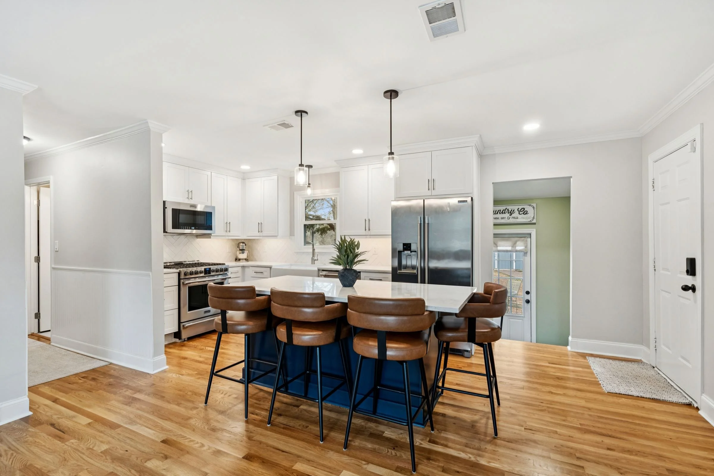 1131 Crull Drive-KeenEyeMarketing-016.jpg