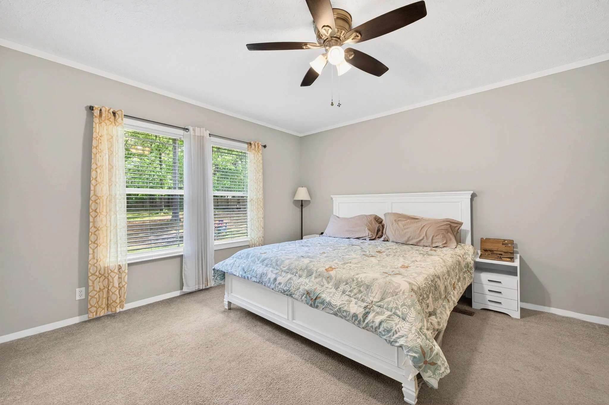 30-web-or-mls-RP203892.jpg