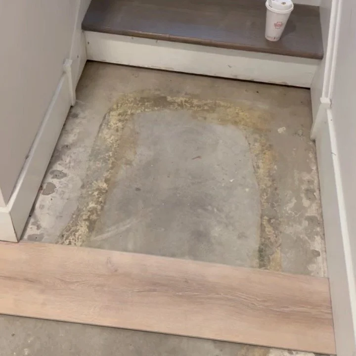 🏠🔨 Turning challenges into triumphs at Graduate Pointe, Lower Graduate, Philadelphia. From flood recovery to complete mold remediation and water damage repair, we&rsquo;ve restored this space to its full potential. Fresh vinyl flooring, new baseboa