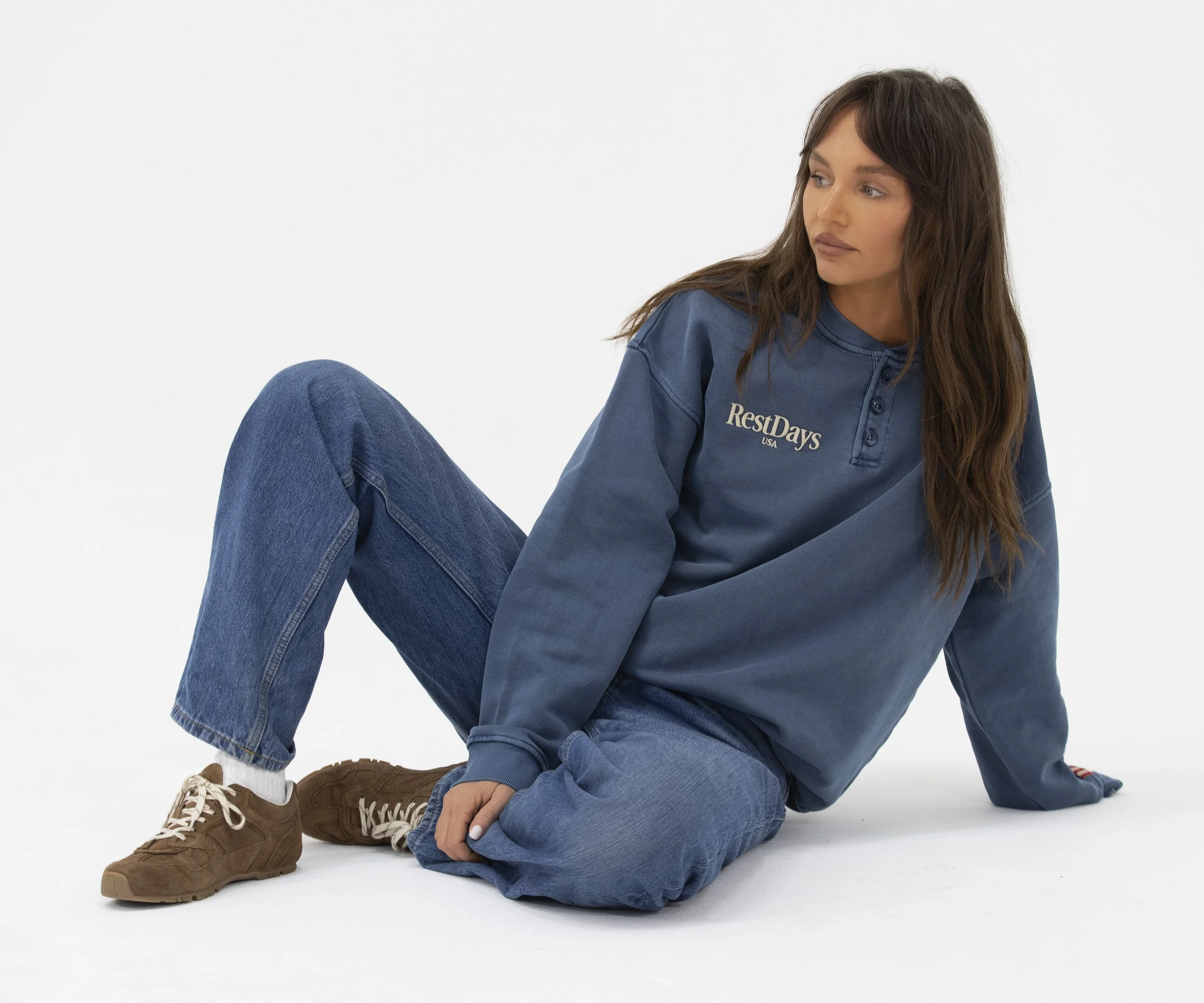 Kateri back floot web.jpg