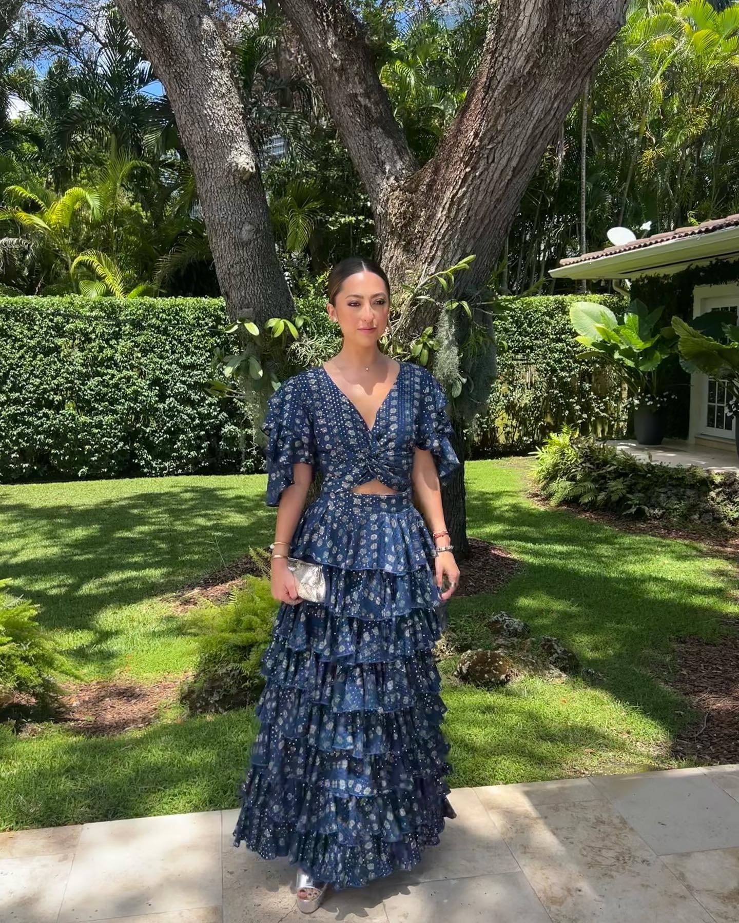 De Andaluc&iacute;a a Miami @rocioperaltar 💃
&bull;
#instylewithmaria #rocioperalta #rocioperaltamodaflamenca #weddinglook #styler #fash #dressup #modaespa&ntilde;ola #mycloset