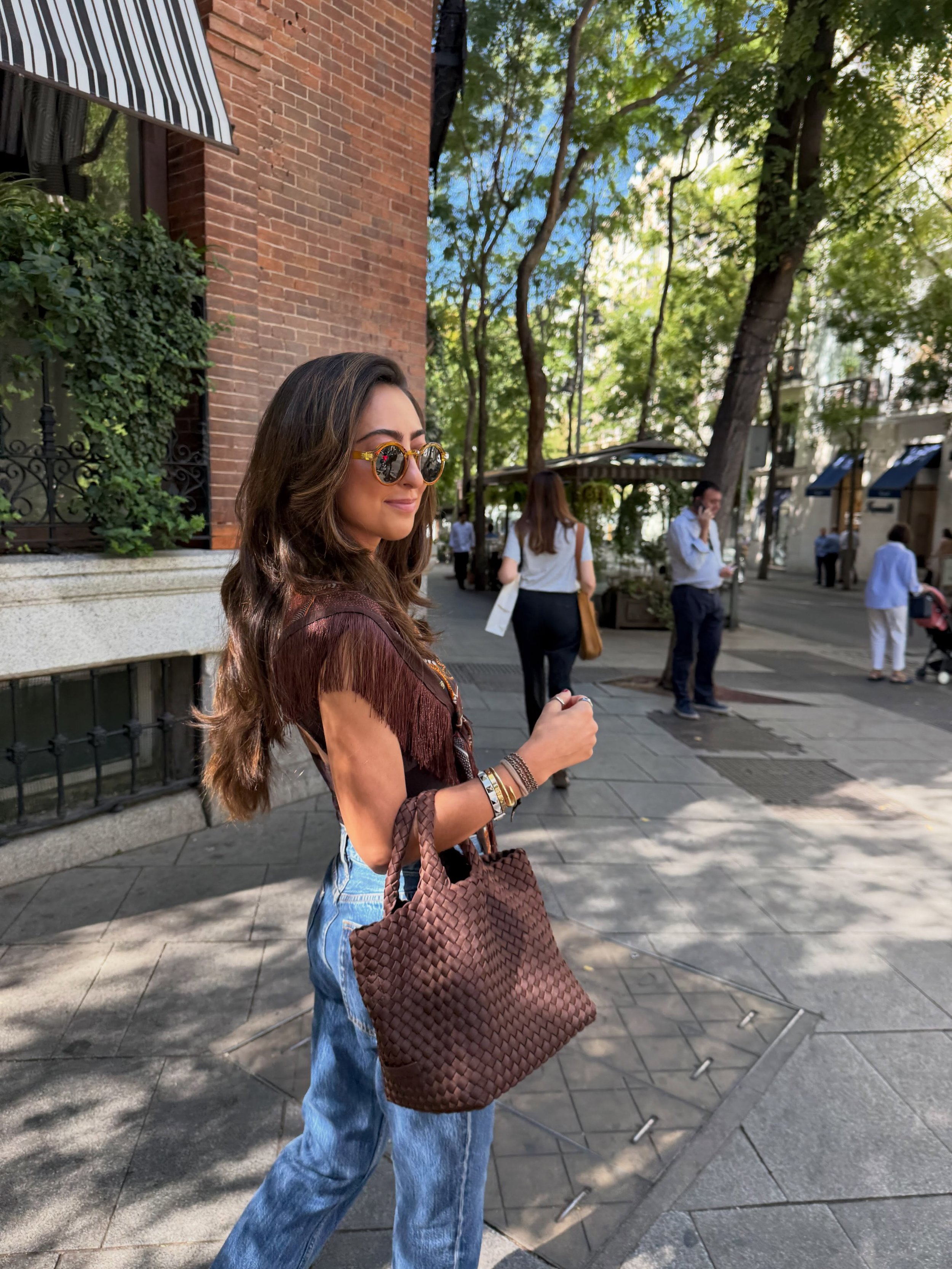Bring on fall 🤎🤎🤎🍁
&bull;
#instylewithmaria #streetstyle #fallcolors #fallfashion #madrid