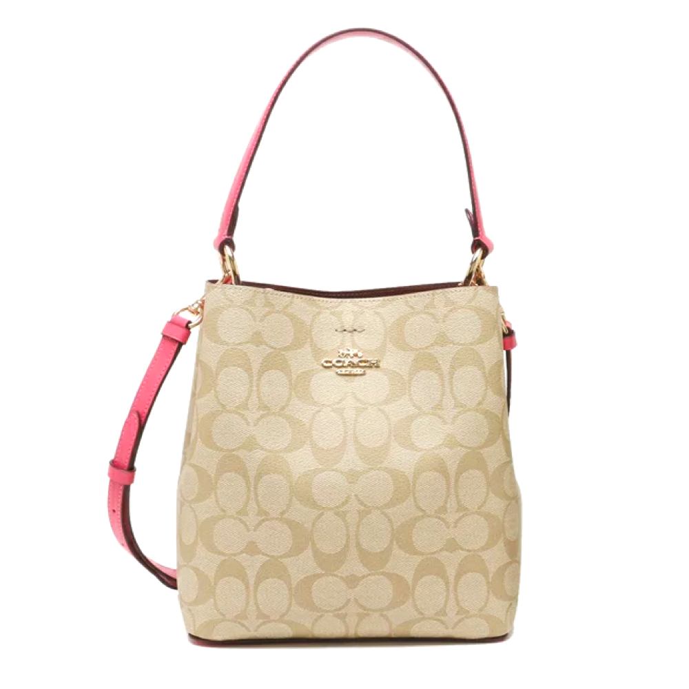 coach gummy bear pouch