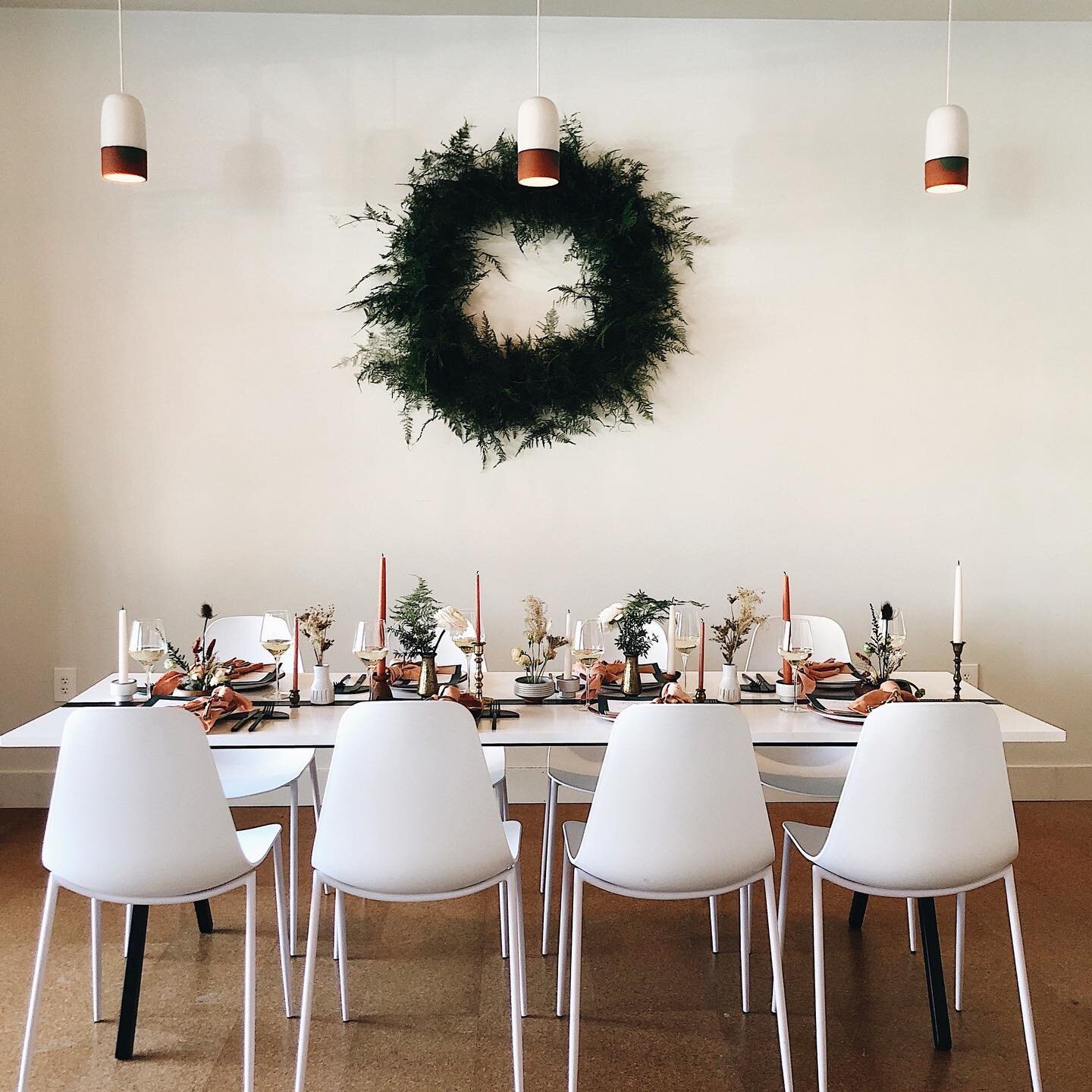 wishing you a beautiful holiday weekend!
.
.
.
.
.

photo | @sarakbyrne 
styling &amp; props| @ashwoodavenueshop
styling @summertriato 
venue | @westportland
ceramics | @wolfceramics
rentals| @classicvintagerentals
paper | @seeleveldesignco
floral | 