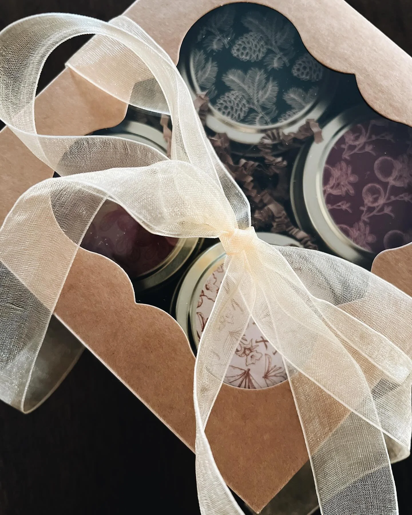 GIVEAWAY CLOSED ✨ happy holidays giveaway ✨

in celebration of the holiday launch, i&rsquo;m giving away one boxed gift set of all four scents in our 4oz size.  entering is simple- JUST COMMENT SHARING YOUR FAVORITE HOLIDAY MEMORY GROWING UP! 

enter