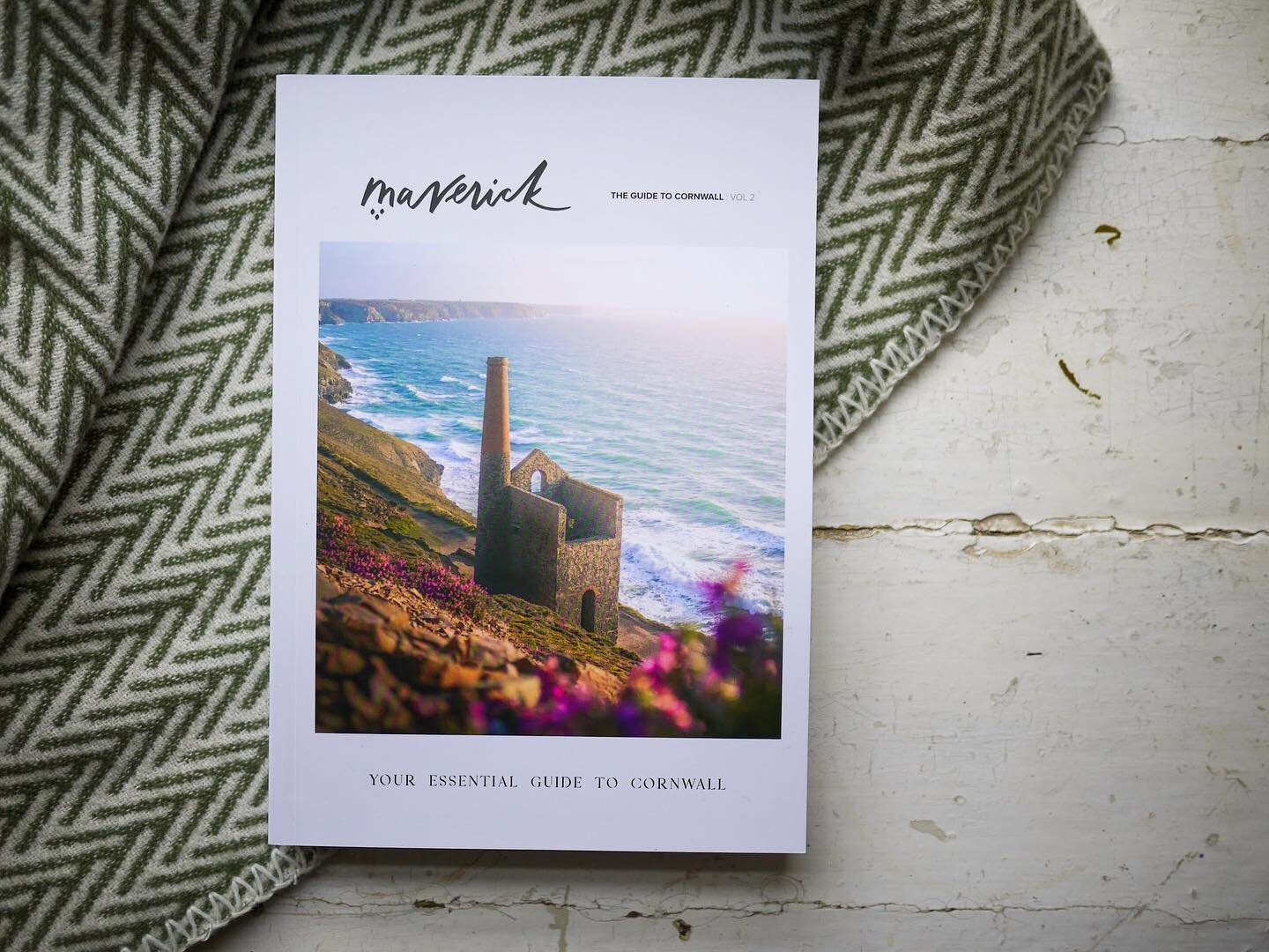 Absolutely thrilled to have been included in the second volume of the very beautifully curated @maverick.guide

Grab yourself a copy and discover all the best places to eat, explore and sleep here in Cornwall!
.
.
.
.
.

#midcornwall #cornwall #homes