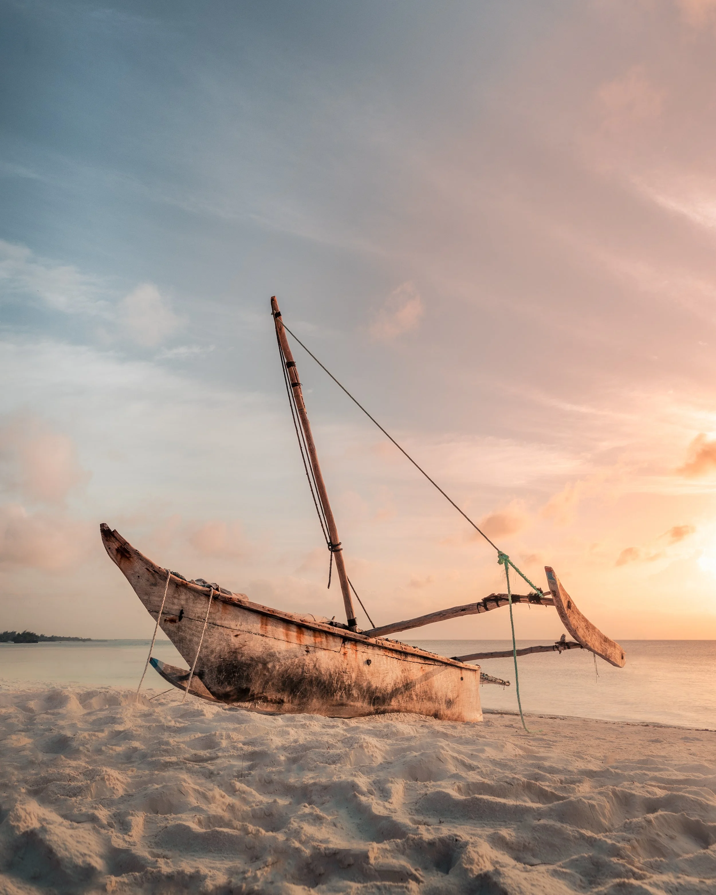 The Manta Resort_NglawaBeachPortrait.jpg