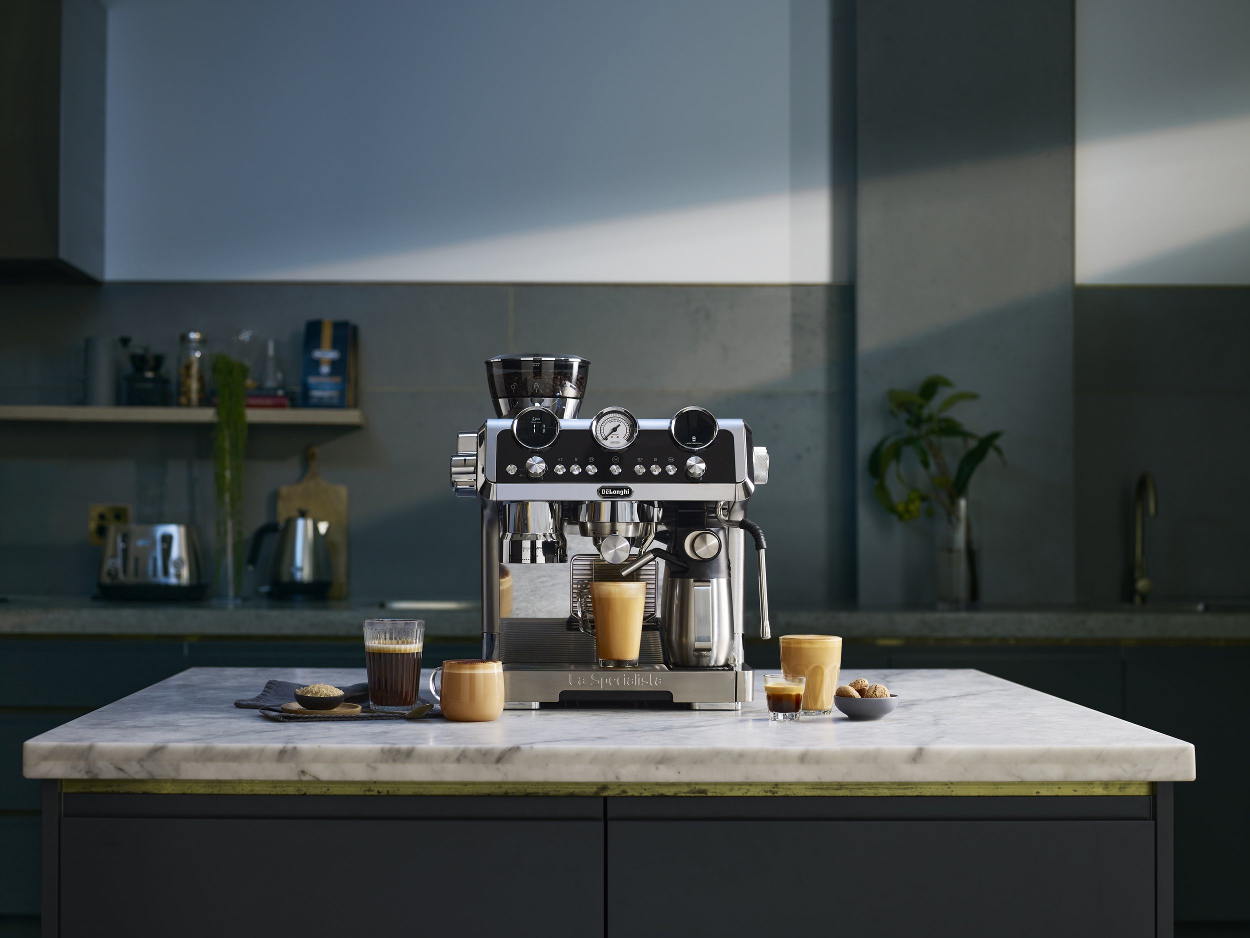 <h4>COMMS STRATEGY</h4><h2>De'Longhi</h2><p>A global launch with a distinctly local flavour</p>