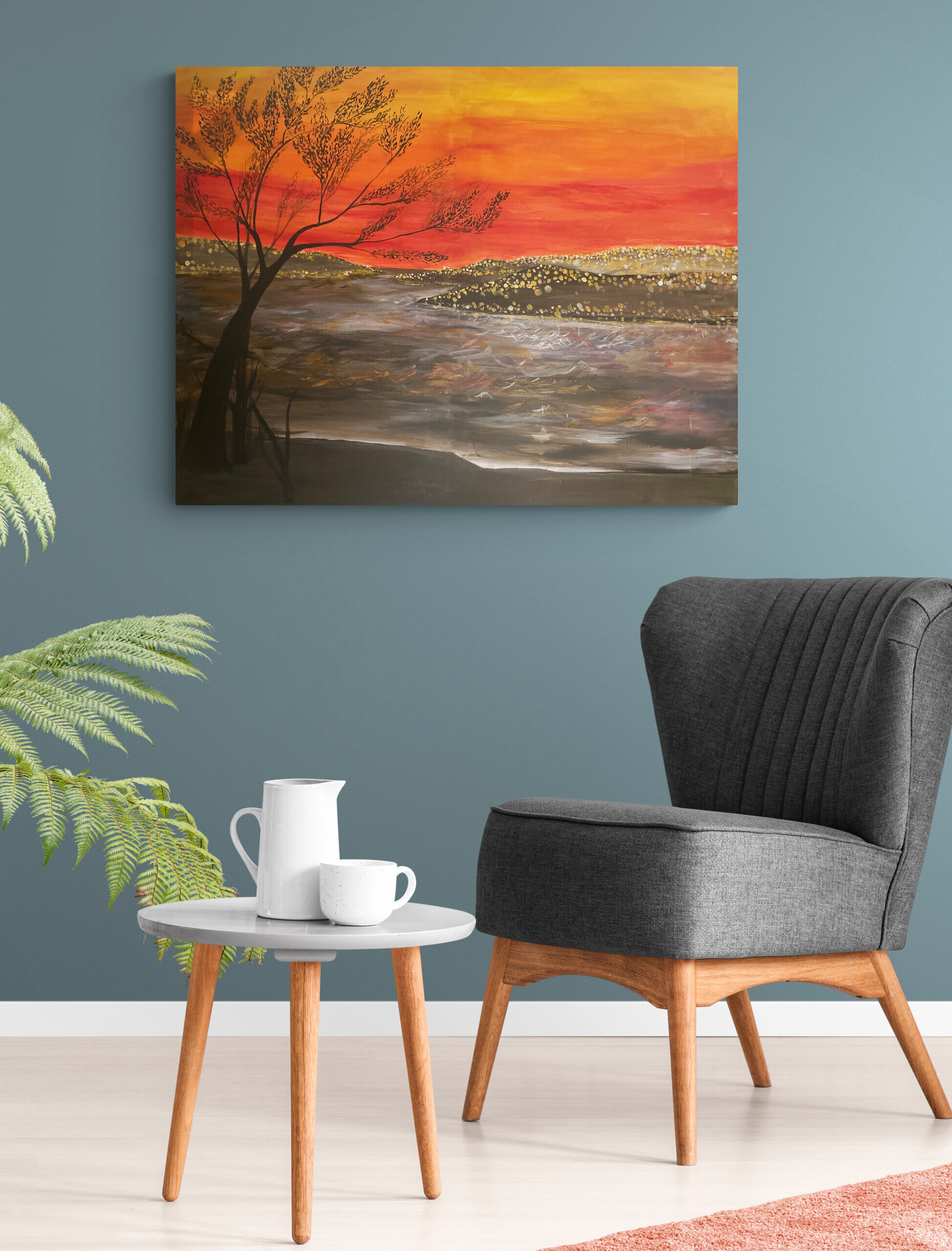 Warm_bright_sitting_room_with_tropical_plants.jpg