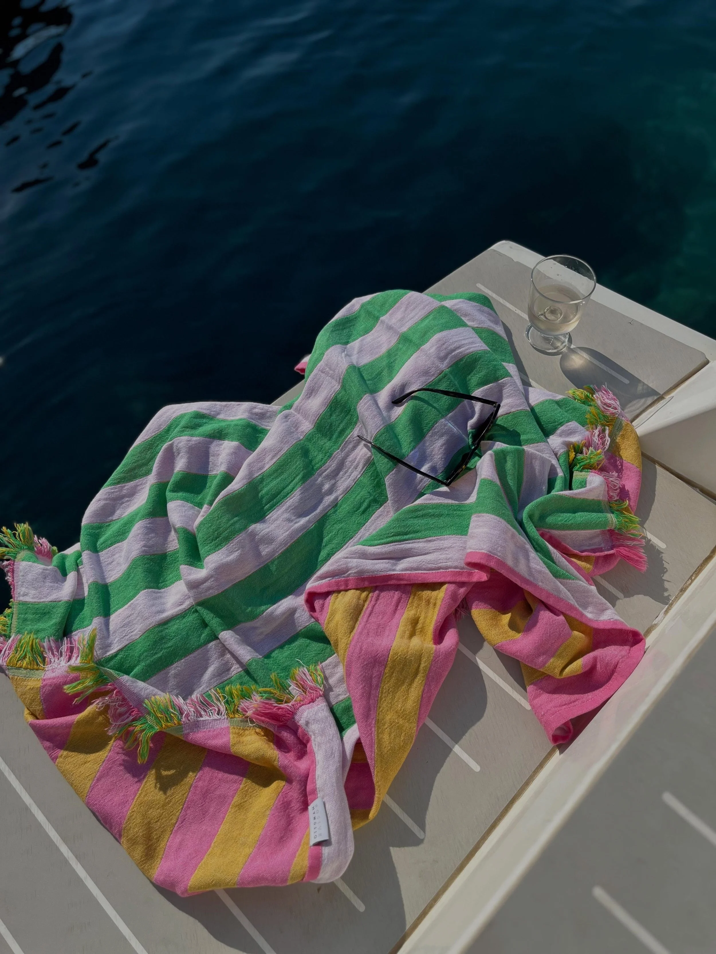 Your new best friend for a heatwave! 🩵💦

Which of our 3 Dolce peshtemals would you choose? 

Effortlessly capturing the spirit of summer, they bring sun-drenched stripes, vibrant colour and coastal sophistication. 

Inspired by the glistening Medit