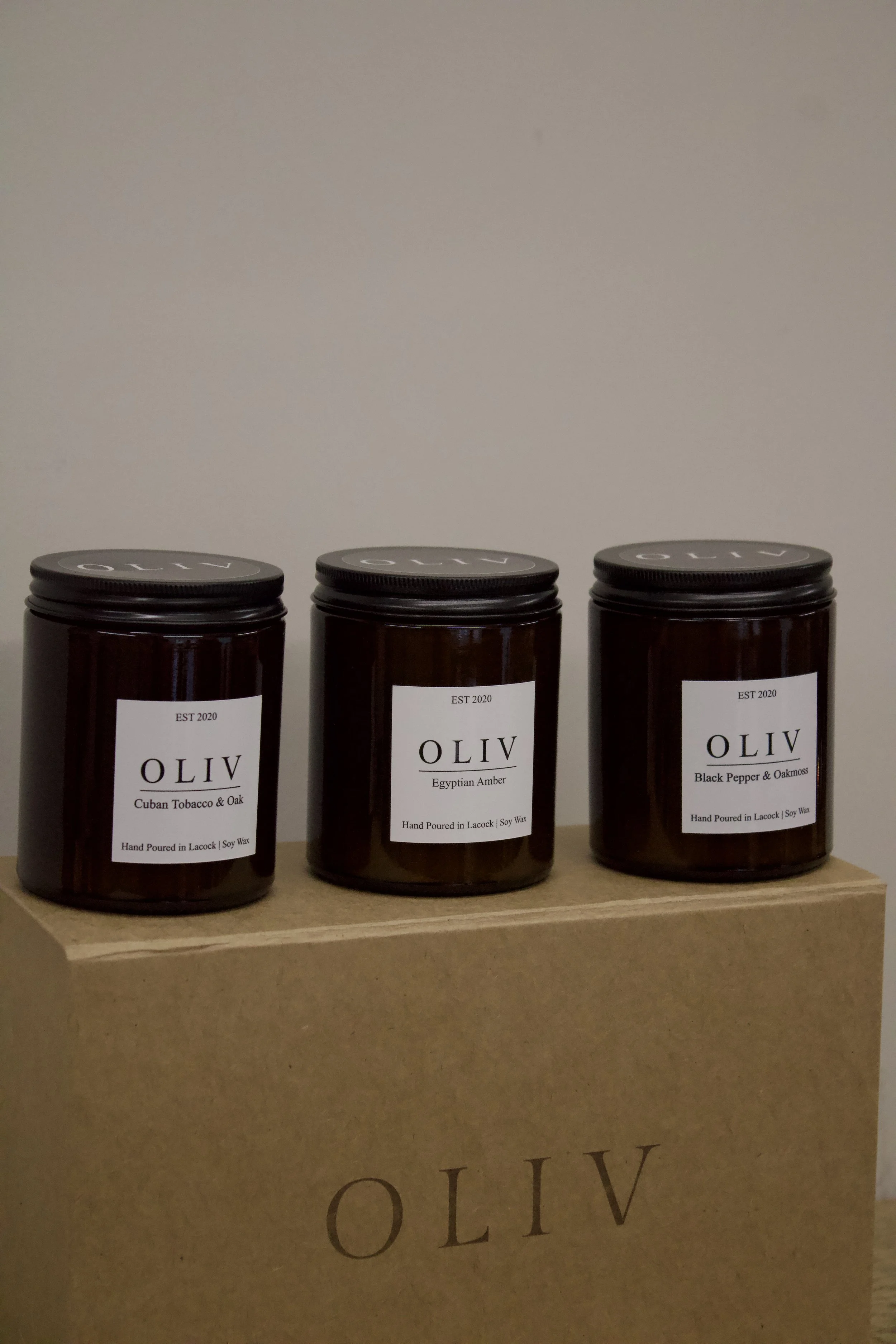 trio candle woody oliv.jpg