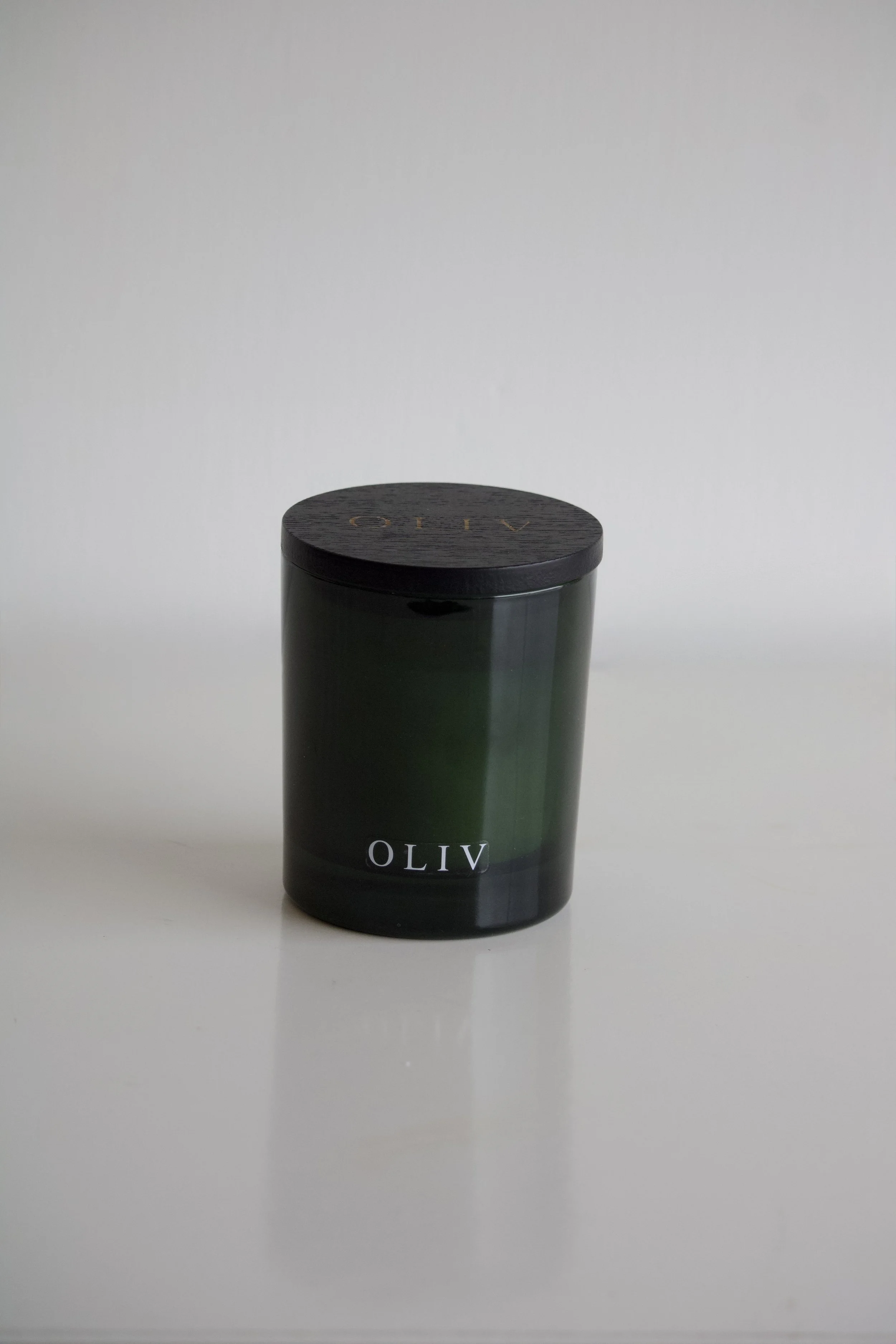 dual wick candle.jpg