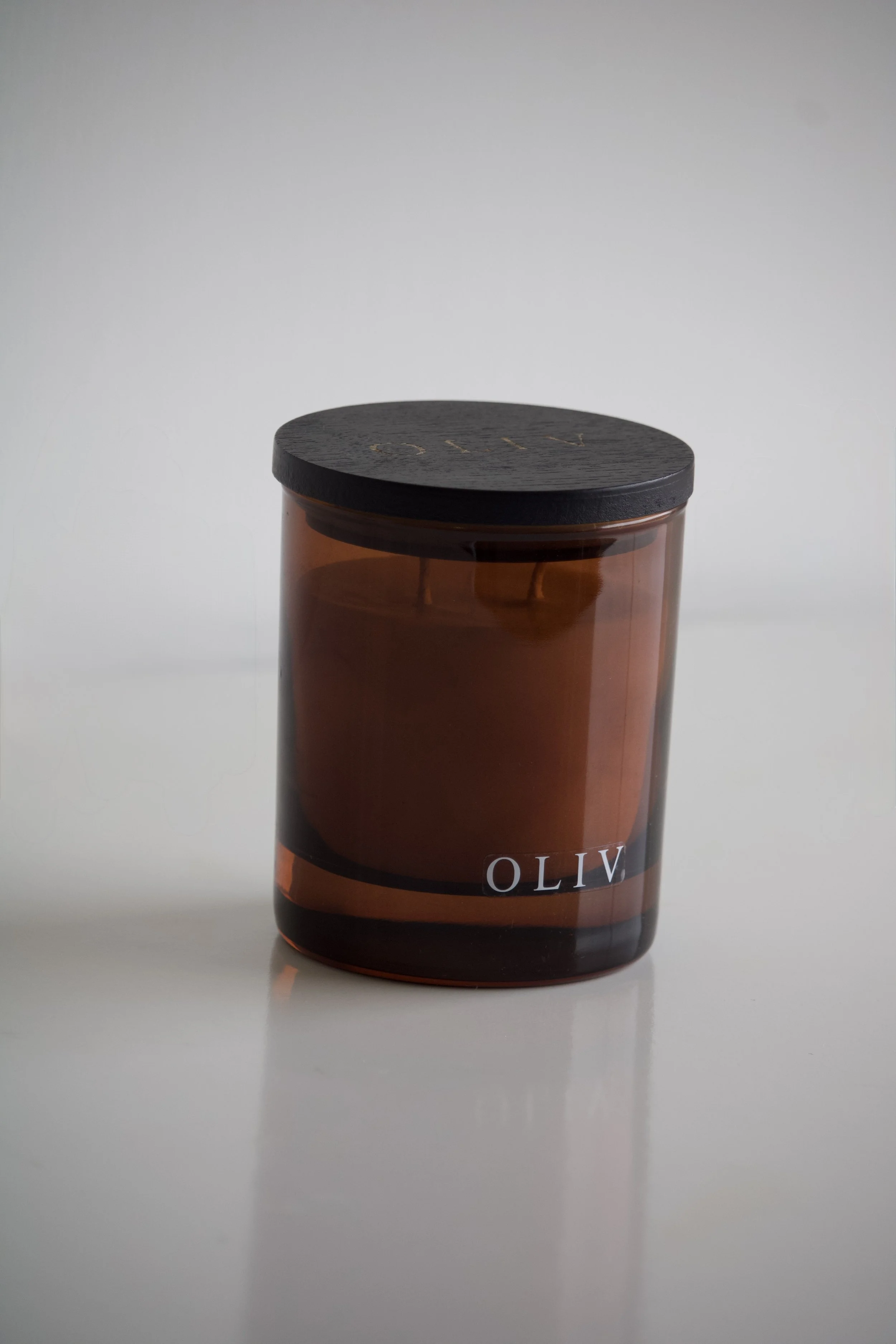 dual wick oliv candle pick.jpg