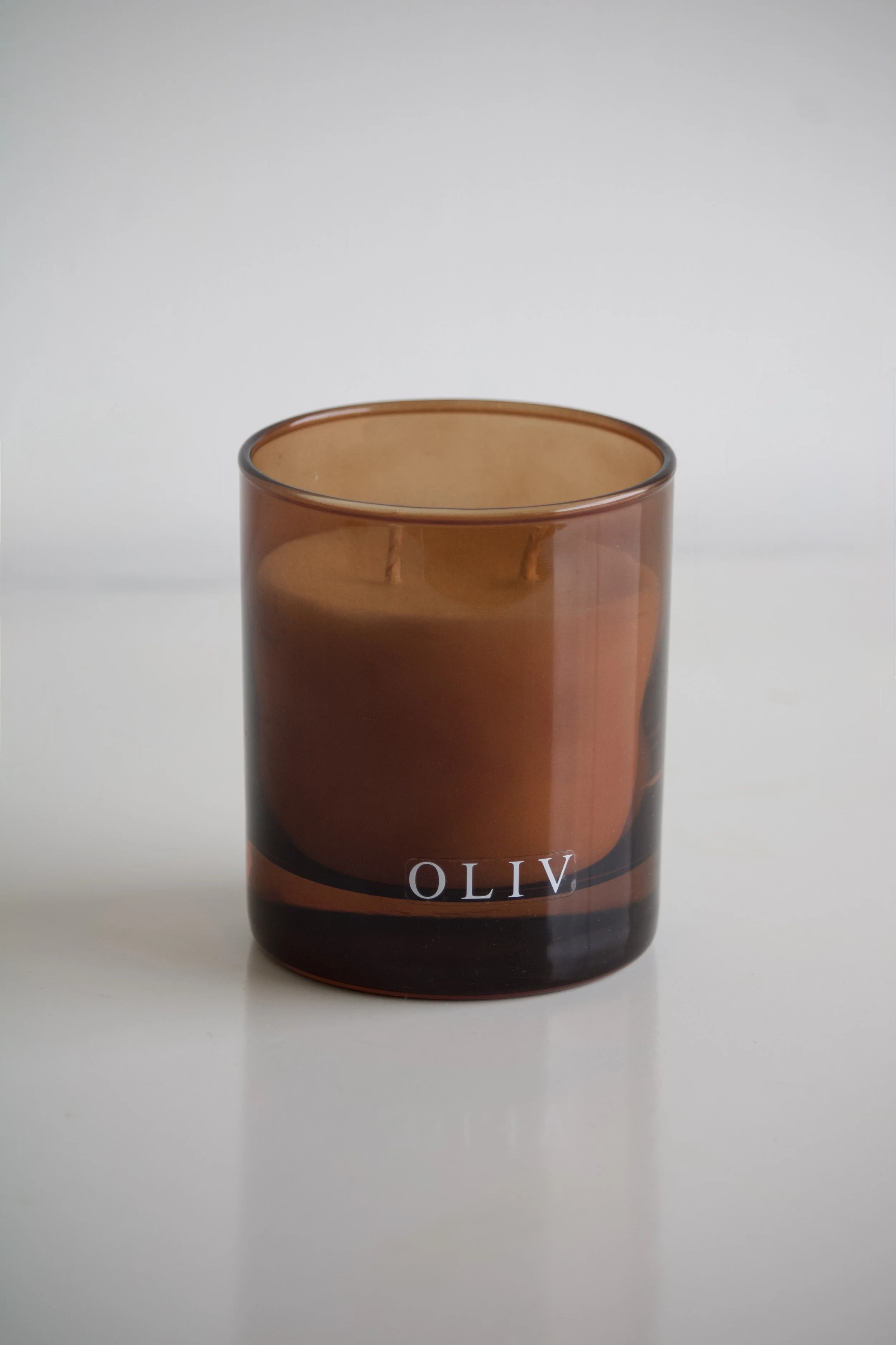 candle oliv dual wick.jpg