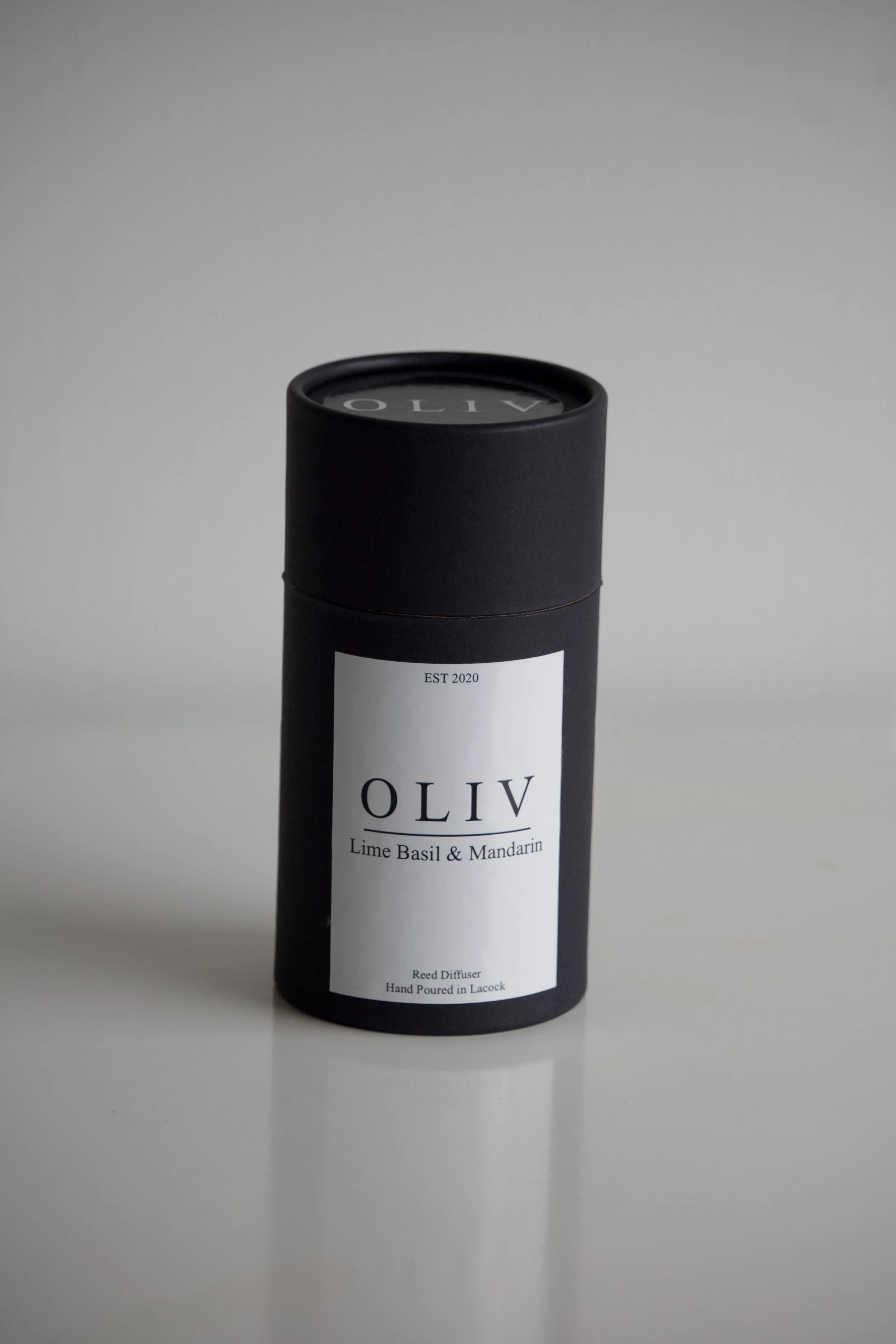 LIME BASIL AND MANDARIN OLIV REED DIFFUSER1.jpg