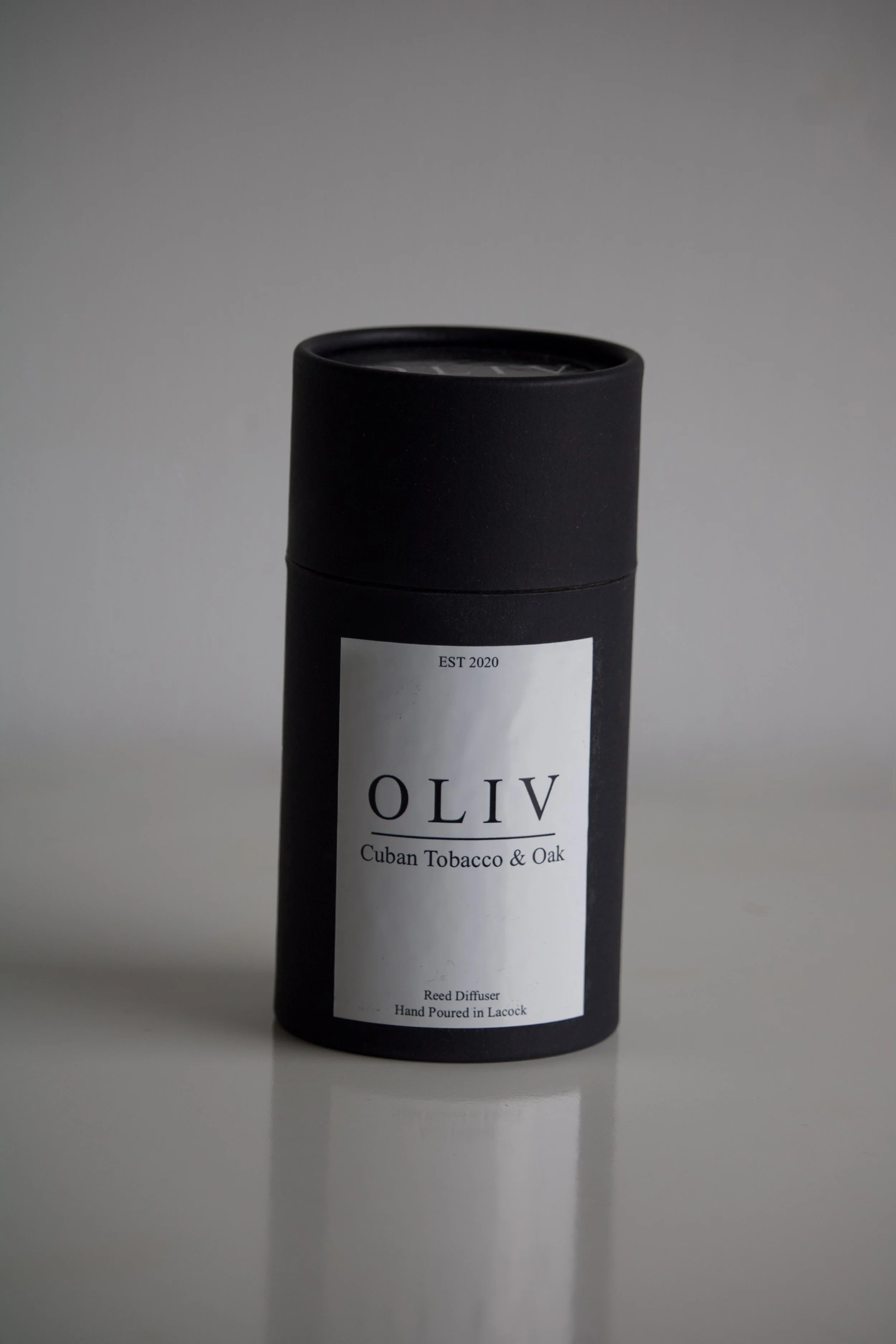 OLUV CUBAN TOBACCO AND OAK REED DIFFUSER1.jpg