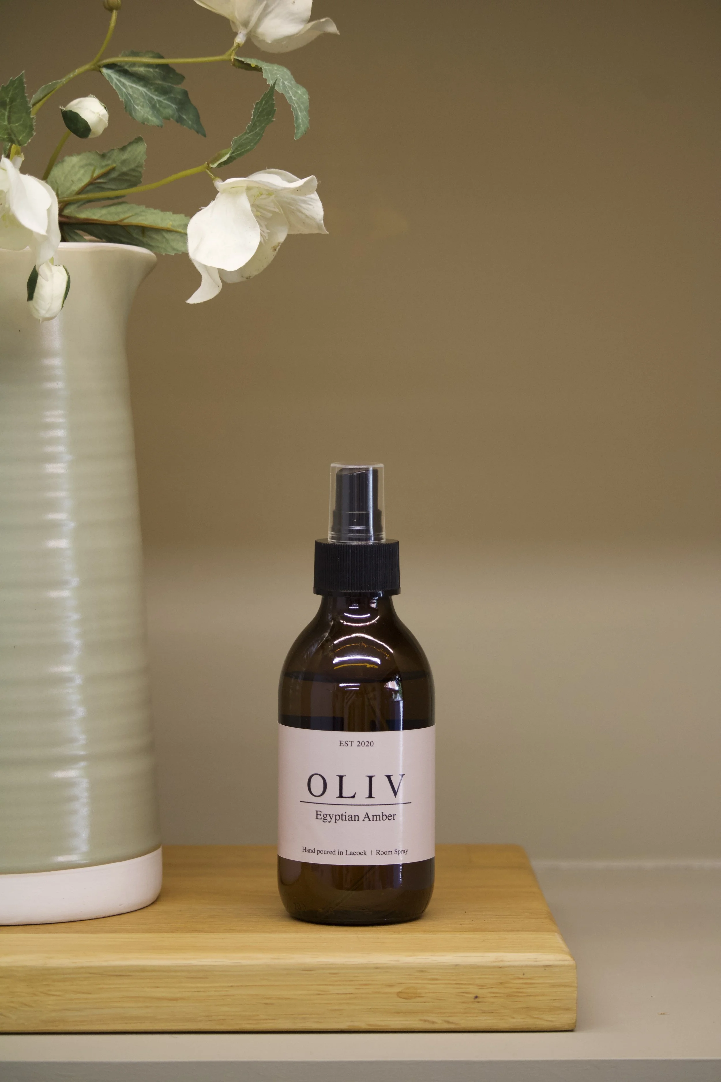 ROOM SPRAY EGYPTIAN AMBER OLIV.jpg