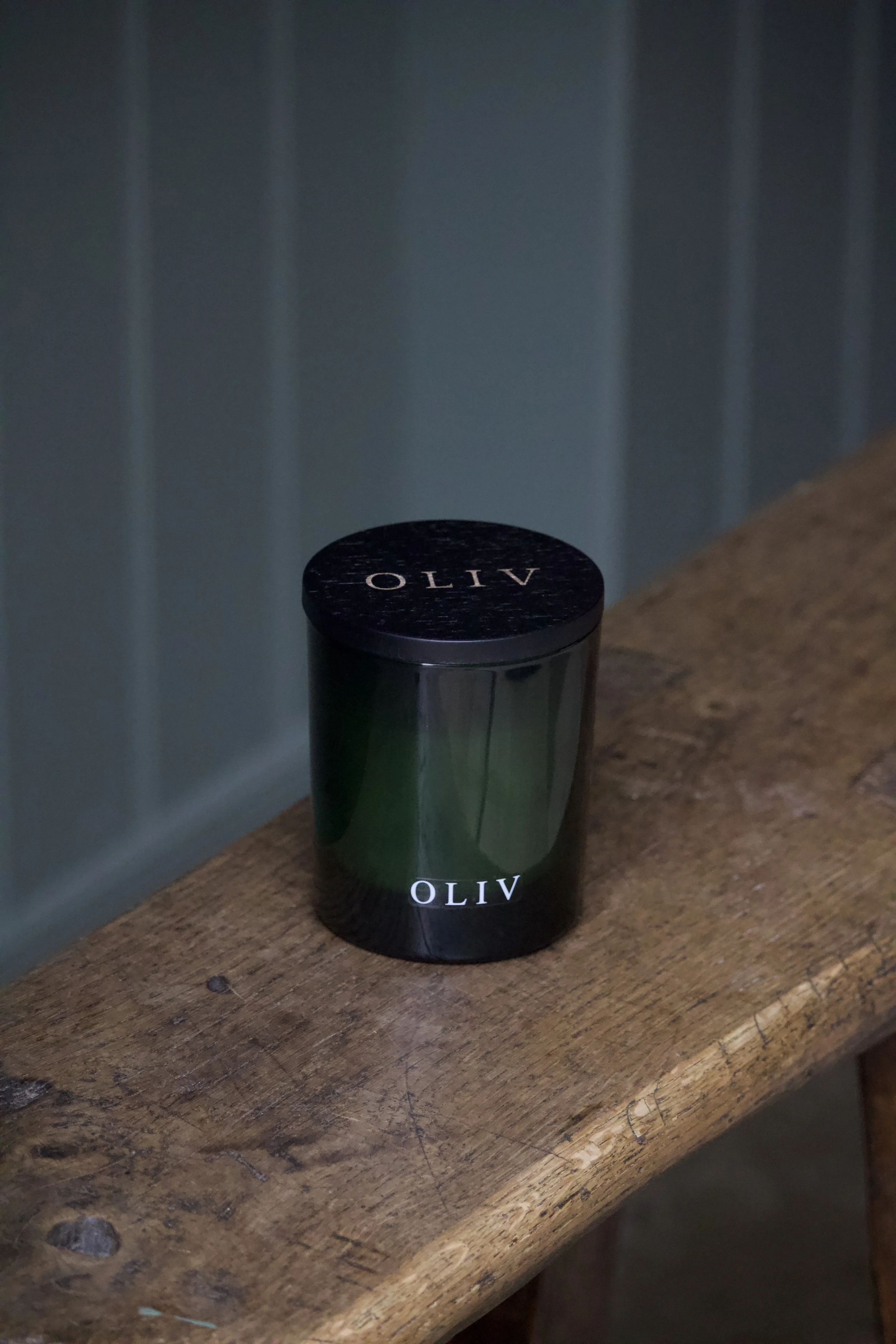 cuban tobacco and oak oliv candle.jpg (Copy)