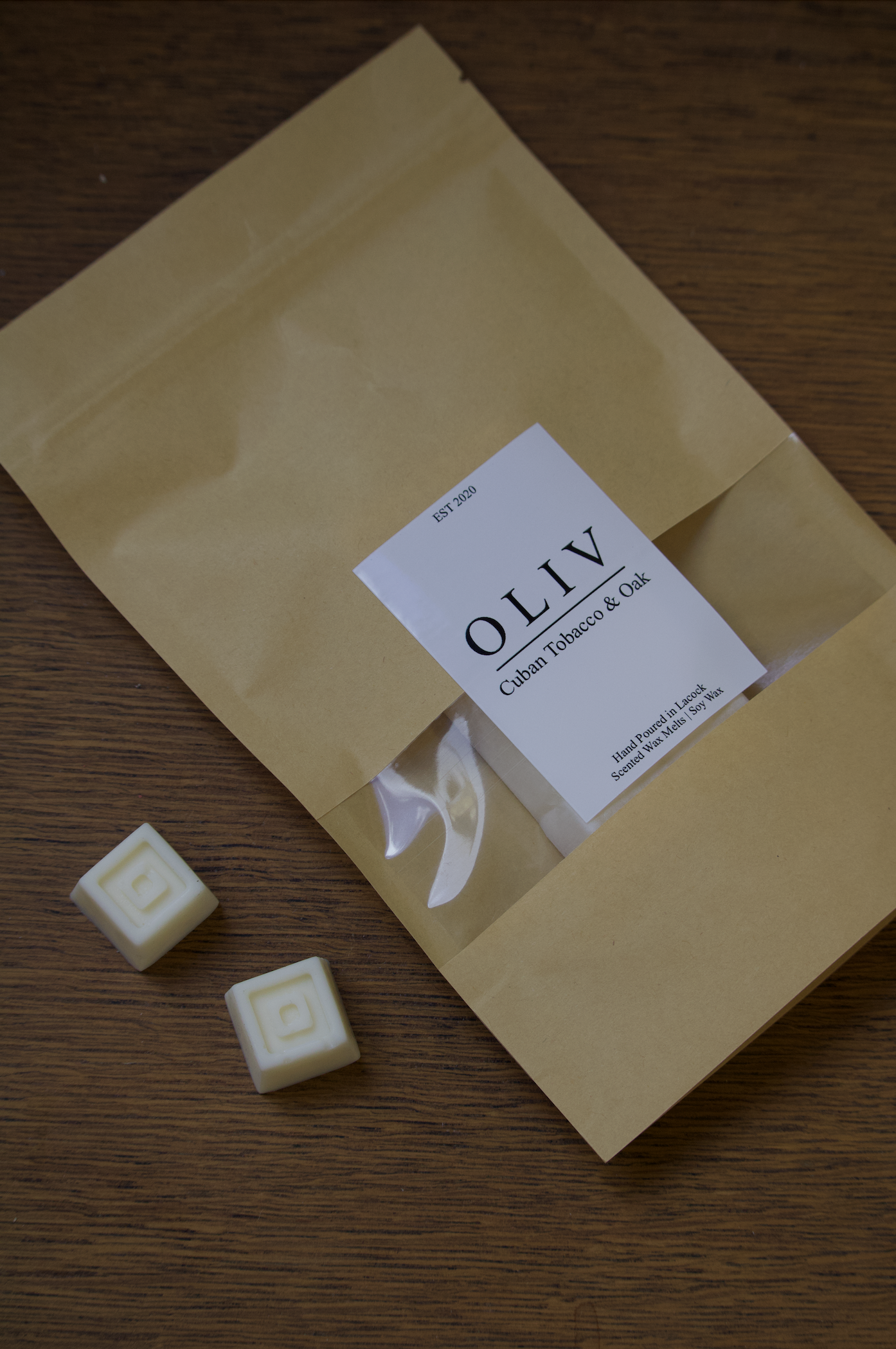 CUBAN TOBACCO AND OAK OLIV WAX MELTS.png
