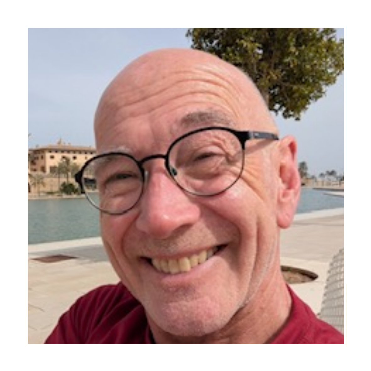 Andy M.png