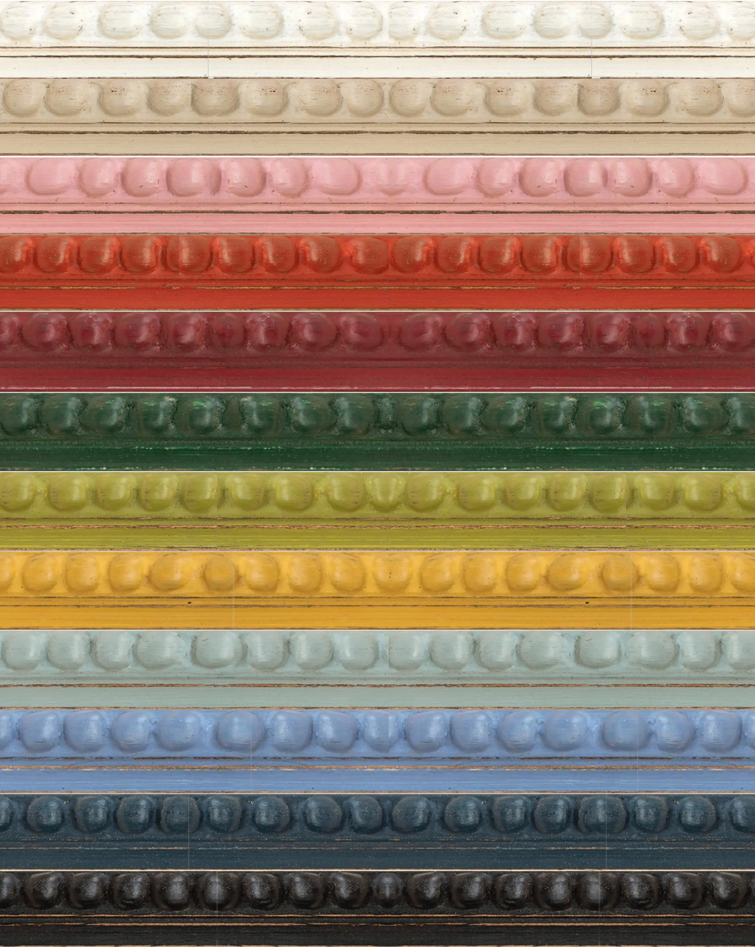 Distressed BobbinFrame.png