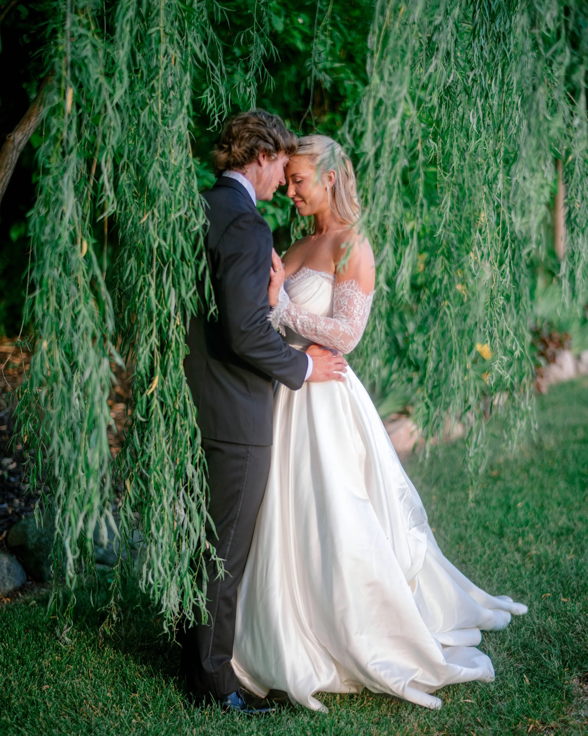 Bella & Josh - The Gardens Wedding Center, Allenton, Wisconsin