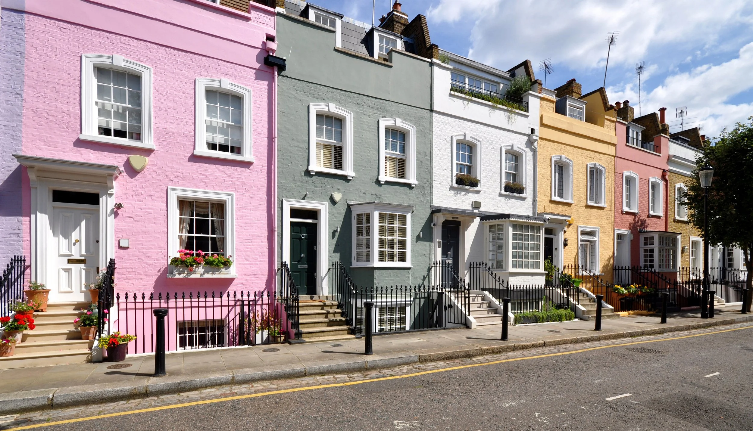Web Colourful Terrace.jpg