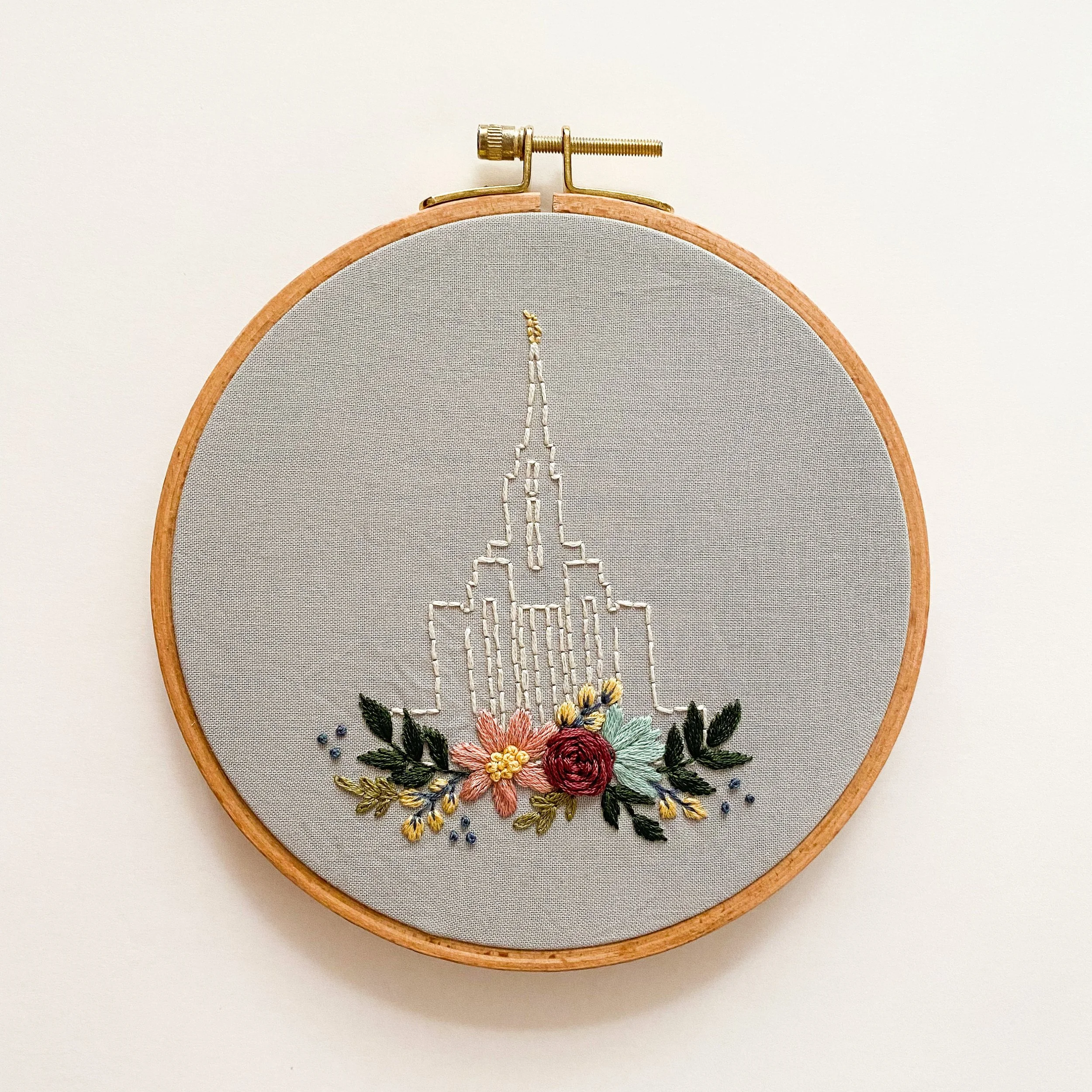 https://i.etsystatic.com/13953767/r/il/574e34/3174551316/il_fullxfull.3174551316_jggo.jpg