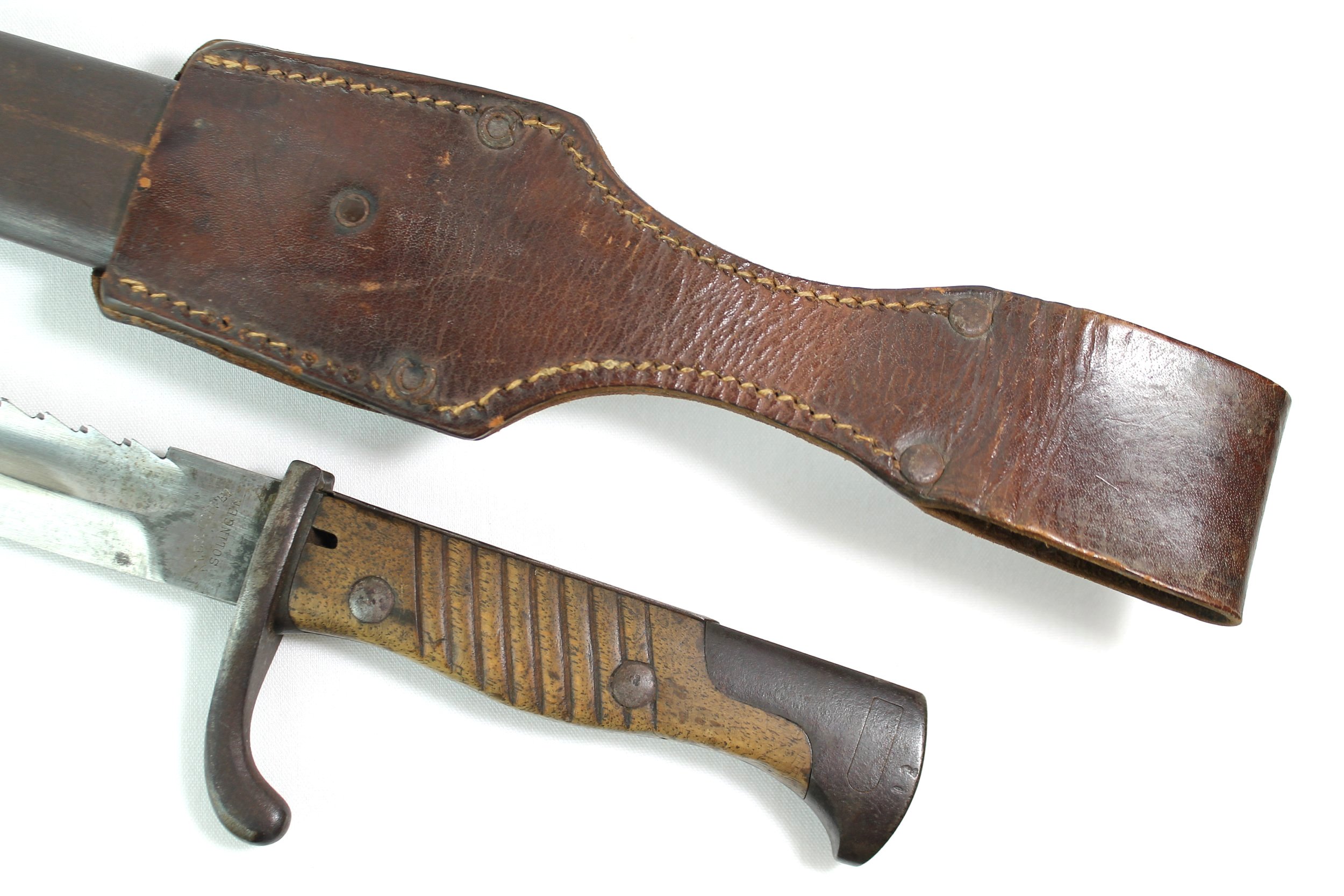 butcher blade WW1 German Original M1898/05 Sawback ( Seitengewehr 98 Butcher blade ) Bayonet $