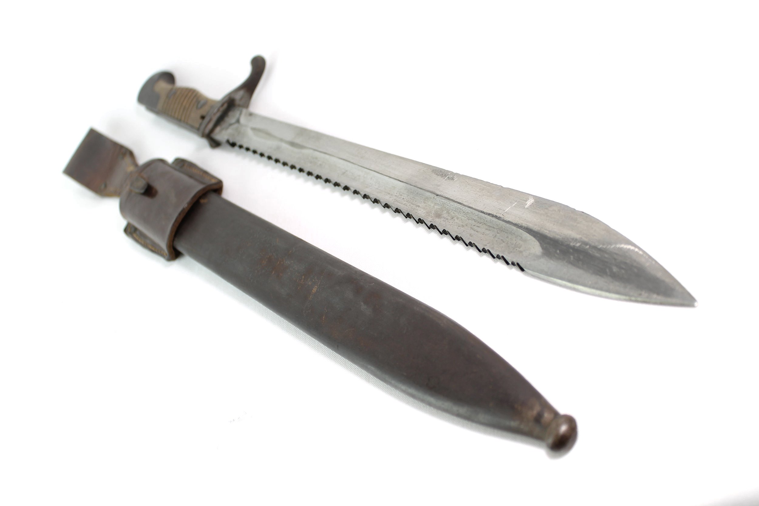 WW1 German Original M1898/05 Sawback ( Seitengewehr 98 Butcher blade ) Bayonet $