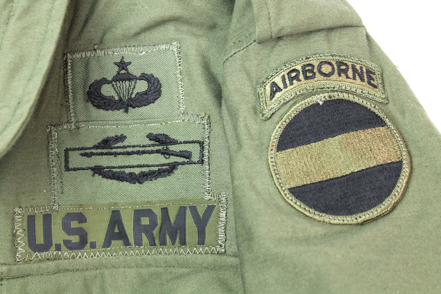 US Army Patch Set ( Vietnam War all Unit - Patches “ Subdued” - Green )