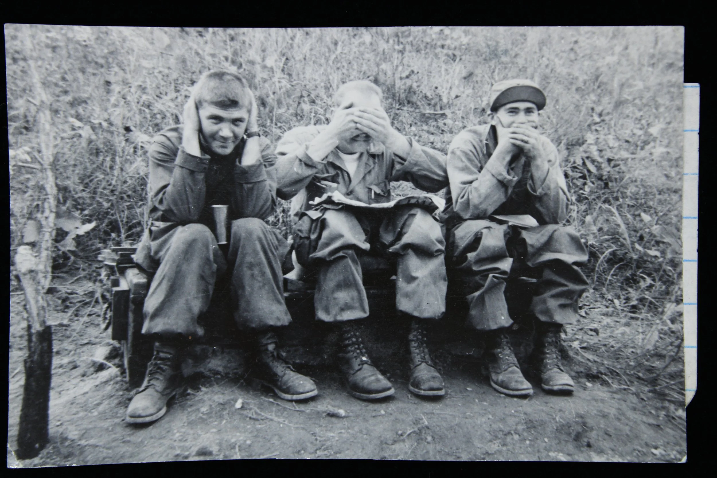 Lot of 5 Korean War Photos W/ Names and Descriptions