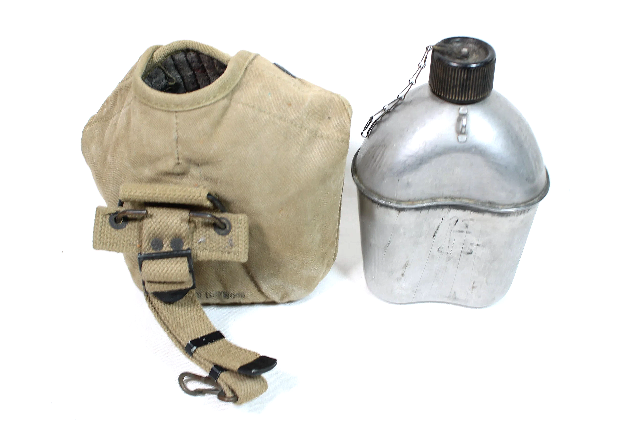 WW2 Canteen Set  1941 Cover M1941 US Canteen Cavalry Extension Hanger 1943 Canteen