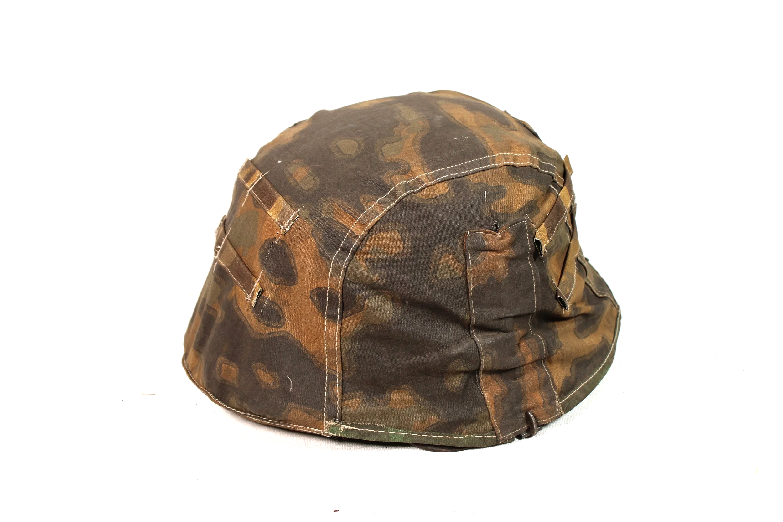 IReproduction Waffen SS Blurred Edge WW2 German Helmet Cover w/Mixed Loops