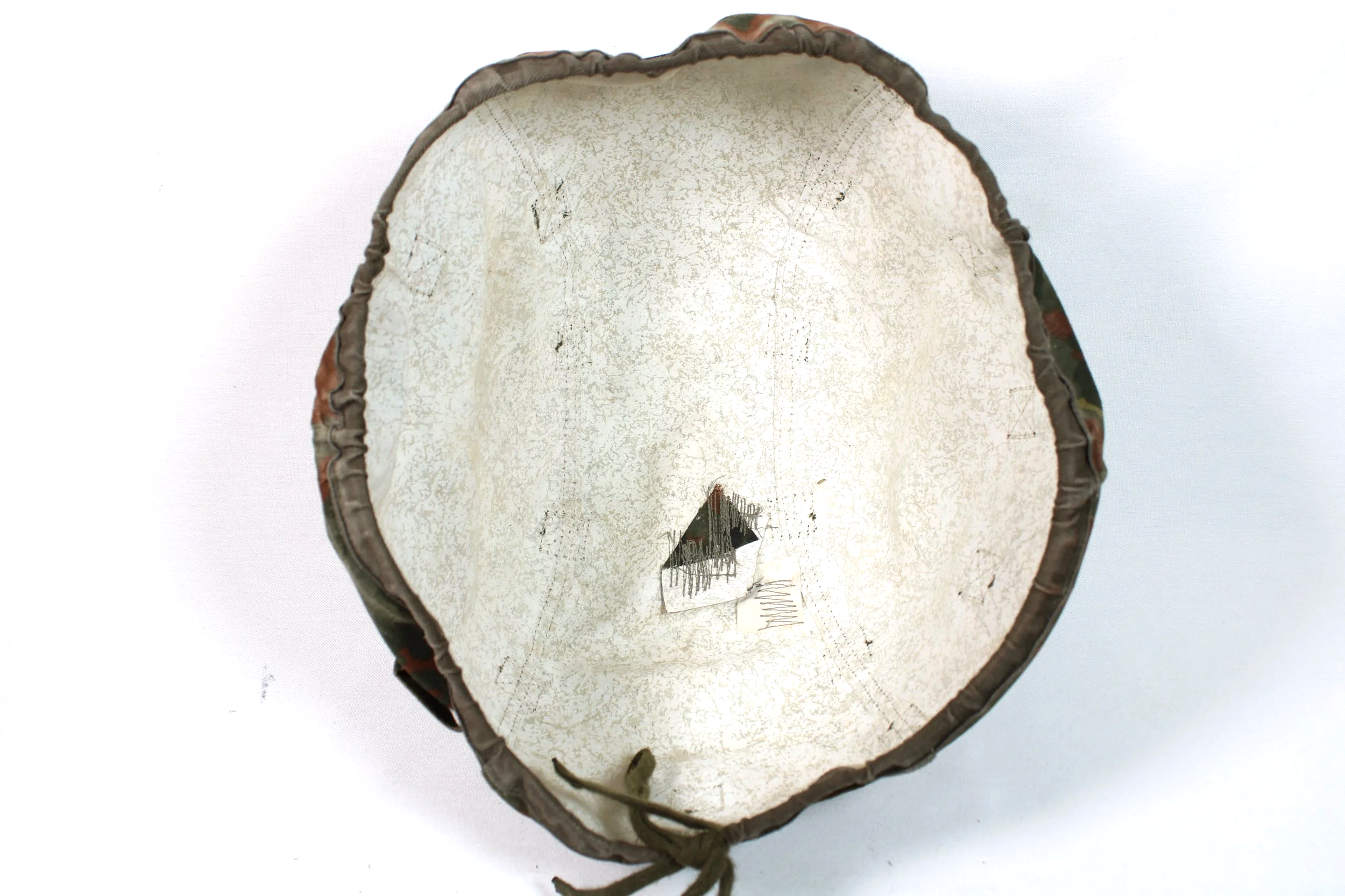 German Bundeswehr Flecktarn Helmet Cover Snow Reversible Large 58-60