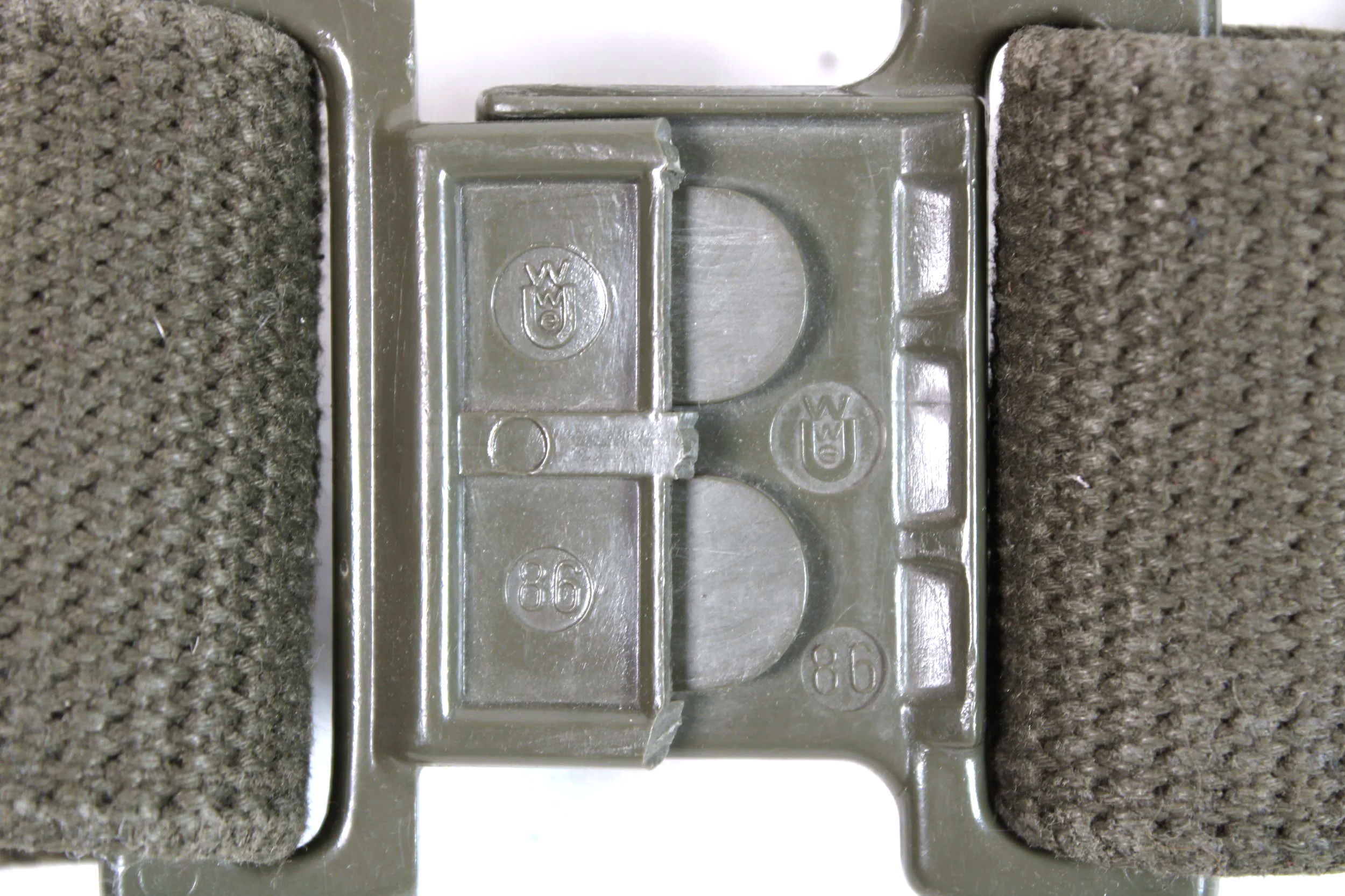 Austrian Army 3 Hole Web Belt , Broken Catch
